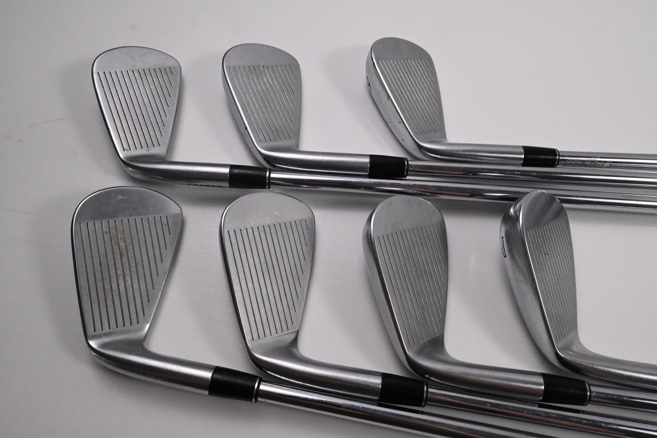 Srixon Z-585 Irons / 4-PW / Stiff Flex N.S.PRO Modus3 Tour 120 Shafts