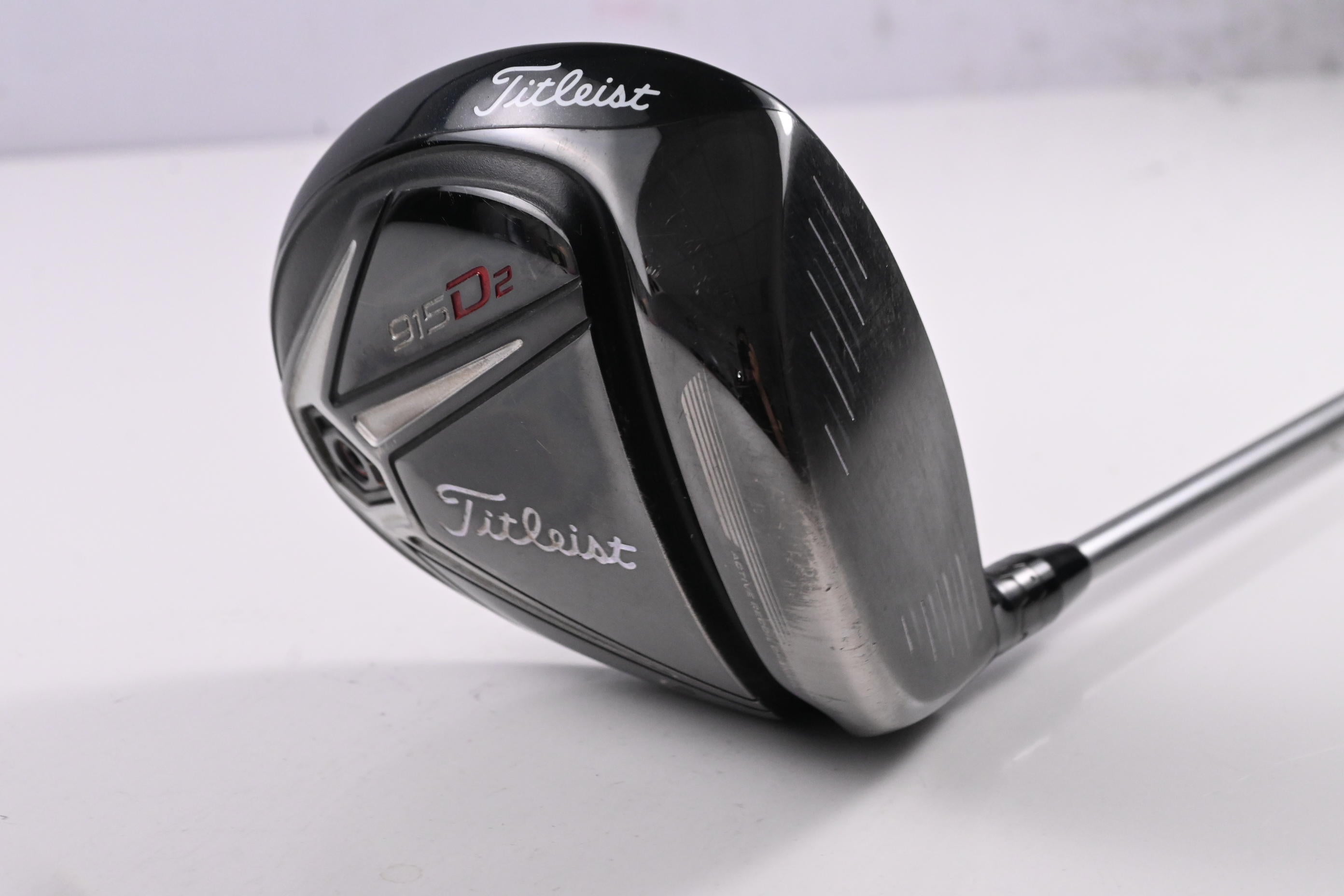 Ladies Titleist 915 D2 Driver / 12 Degree / Ladies Flex Diamana M+ Red 40 Shaft