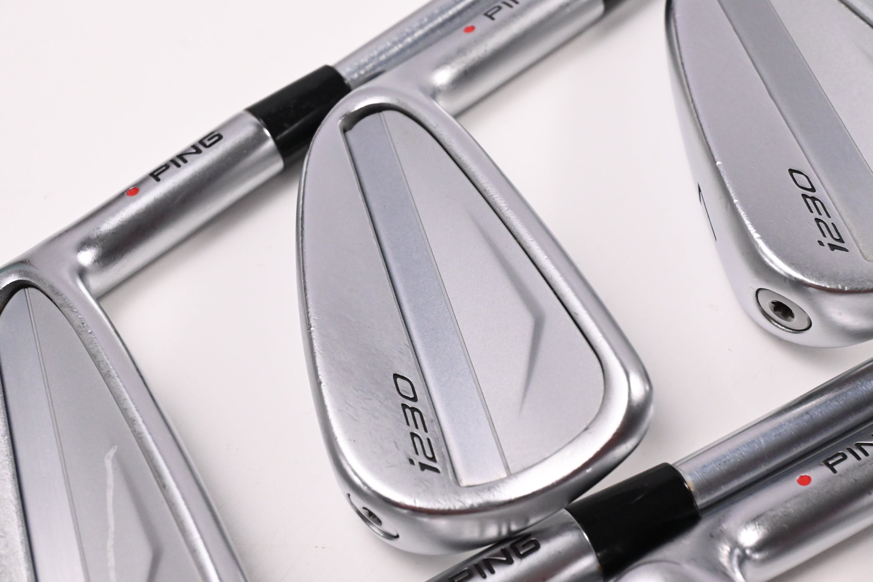 Ping i230 Irons / 5-PW+UW / Red Dot / Regular Flex Project X IO 105 Shafts