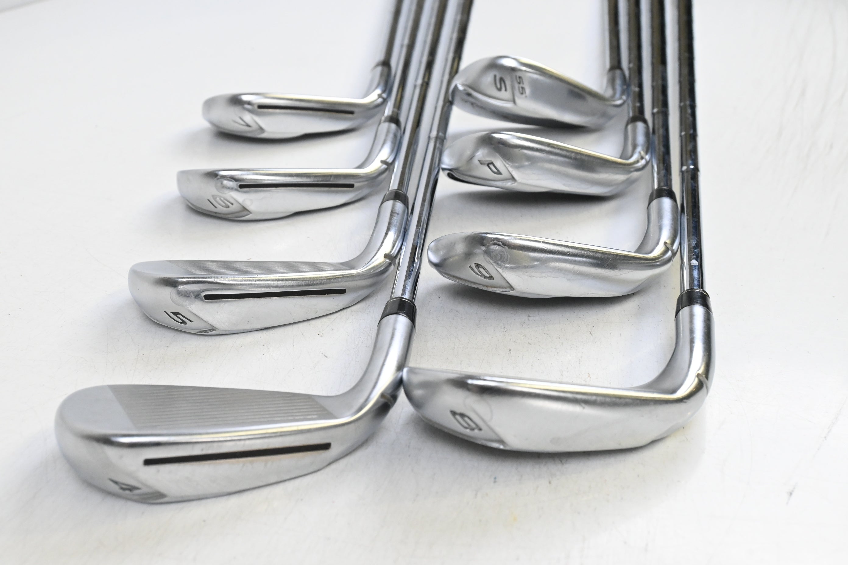Taylormade Rocketbladez Irons / 4-PW+SW / Stiff Flex Dynamic Gold S300 Shafts