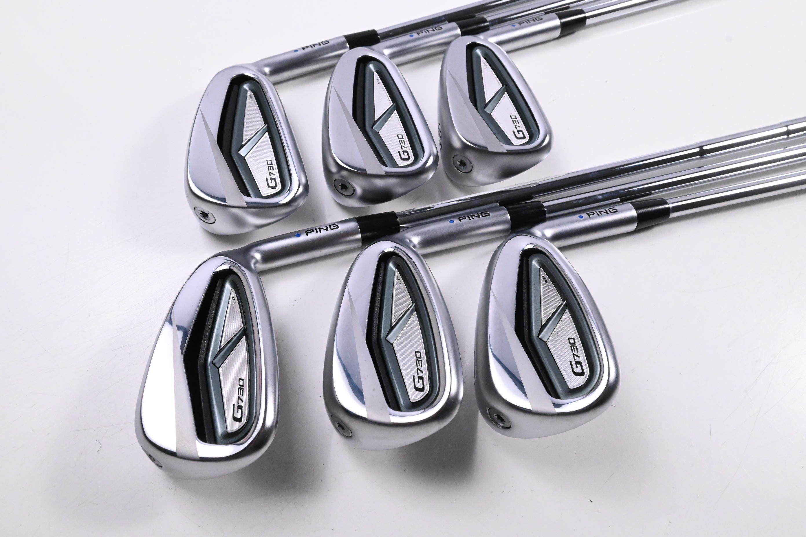 Ping G730 Irons / 6-PW+UW / Blue Dot / Regular Flex Dynamic Gold Mid 100 R300