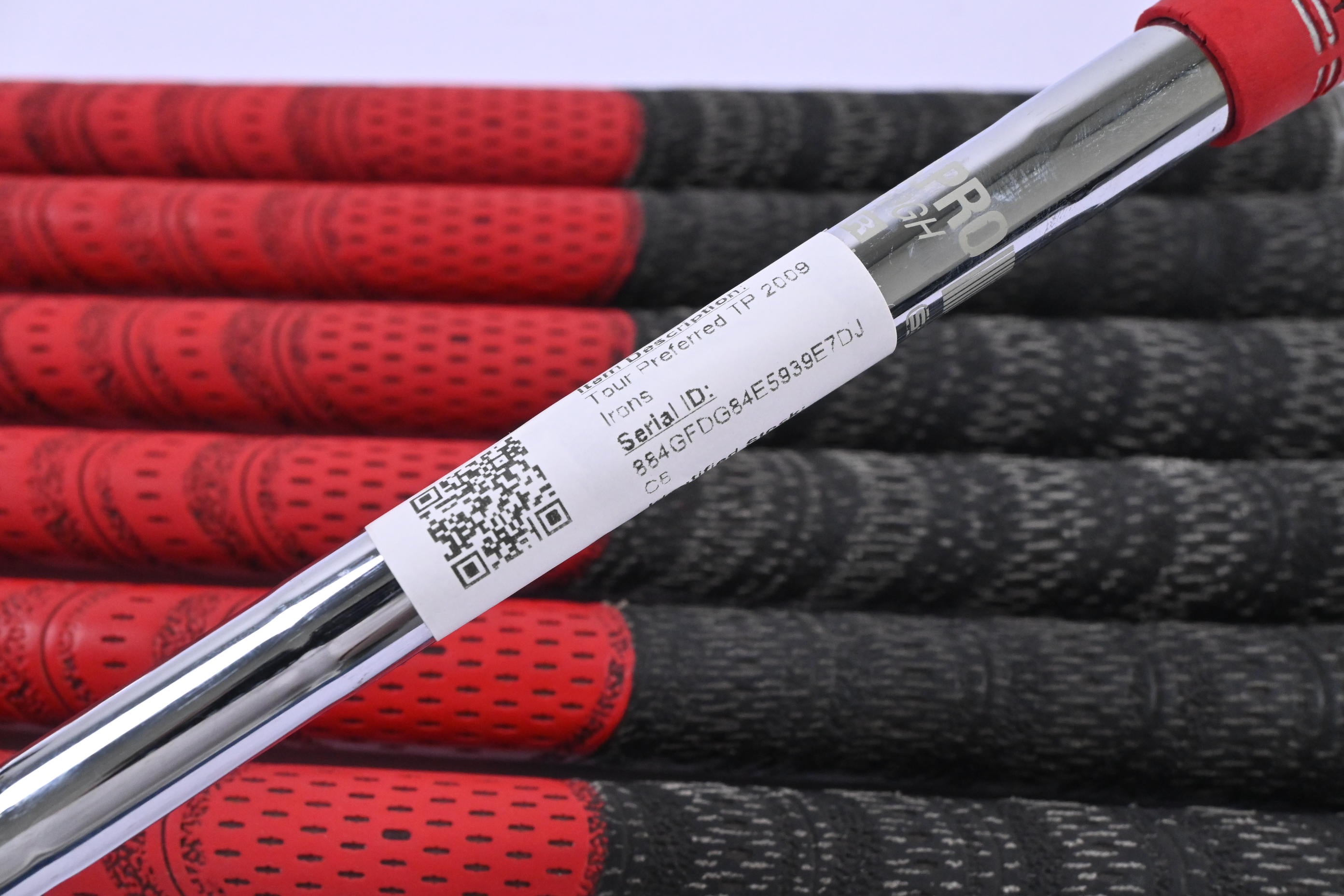 Taylormade Tour Preferred TP 2009 Irons / 5-PW+GW / Regular Flex N.S.PRO Shafts