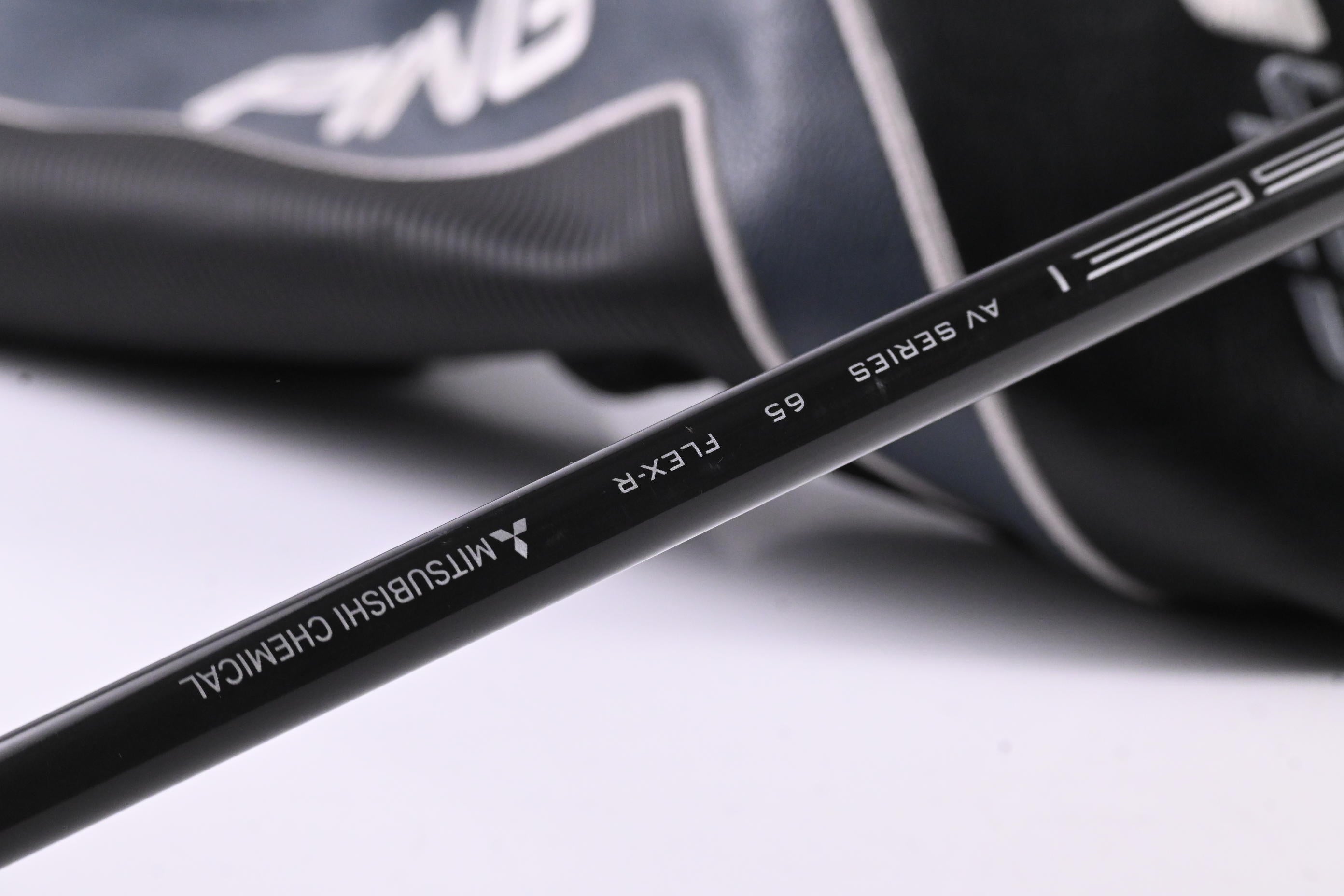 Ping G425 Max Driver / 10.5 Degree / Regular Flex Tensei AV RAW Orange 65 Shaft