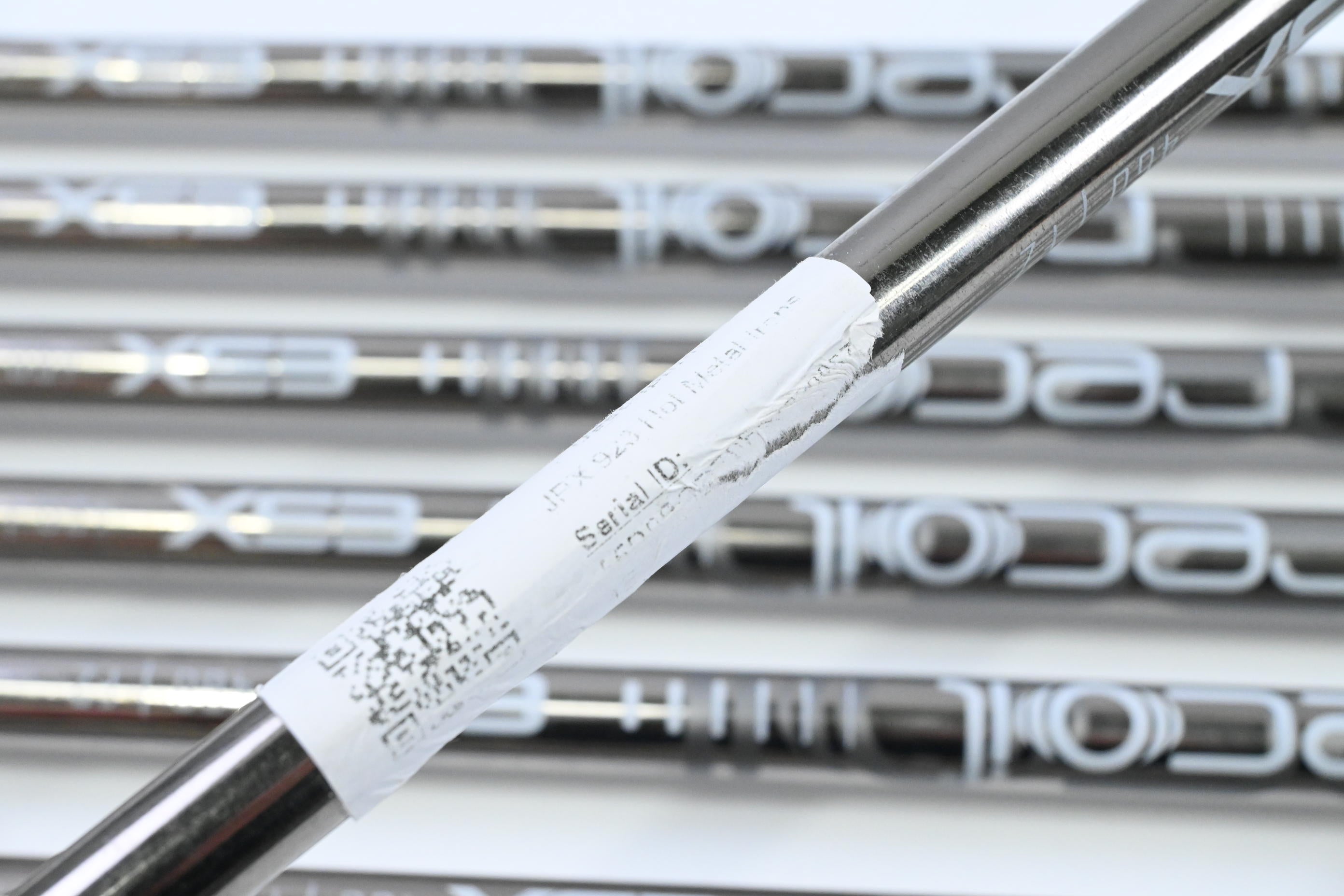 Mizuno JPX 923 Hot Metal Irons / 5-PW+GW / Senior Flex UST Recoil ESX 460 Shafts