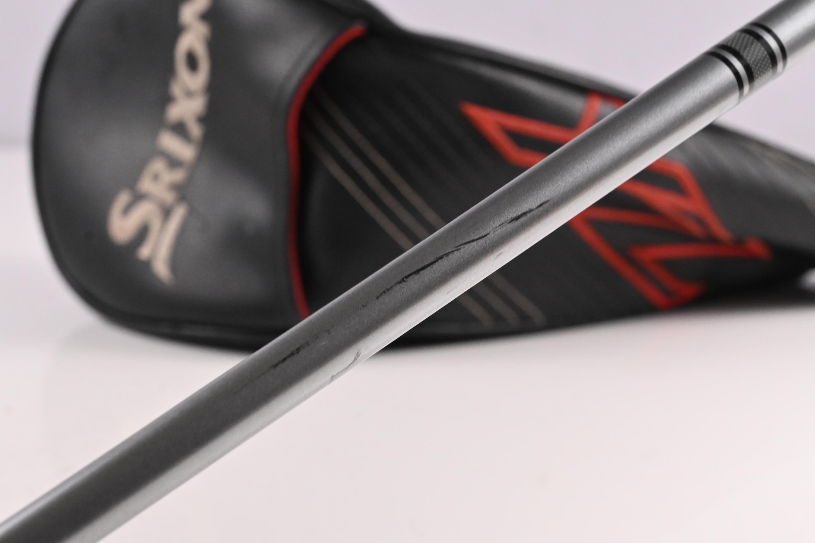 Srixon ZX5 Driver / 10.5 Degree / Regular Flex Diamana 50 Shaft
