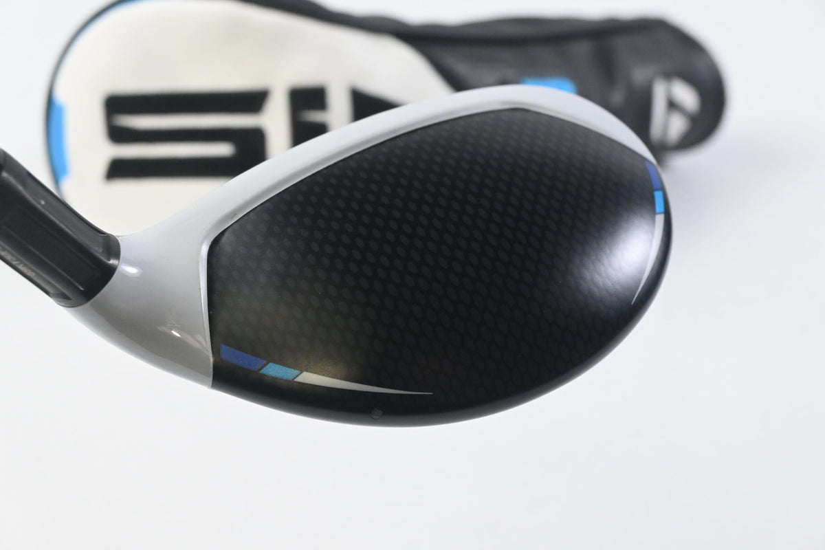 Taylormade SIM2 Max #3 Hybrid / 19 Degree / Regular Flex Ventus Blue 6 Shaft