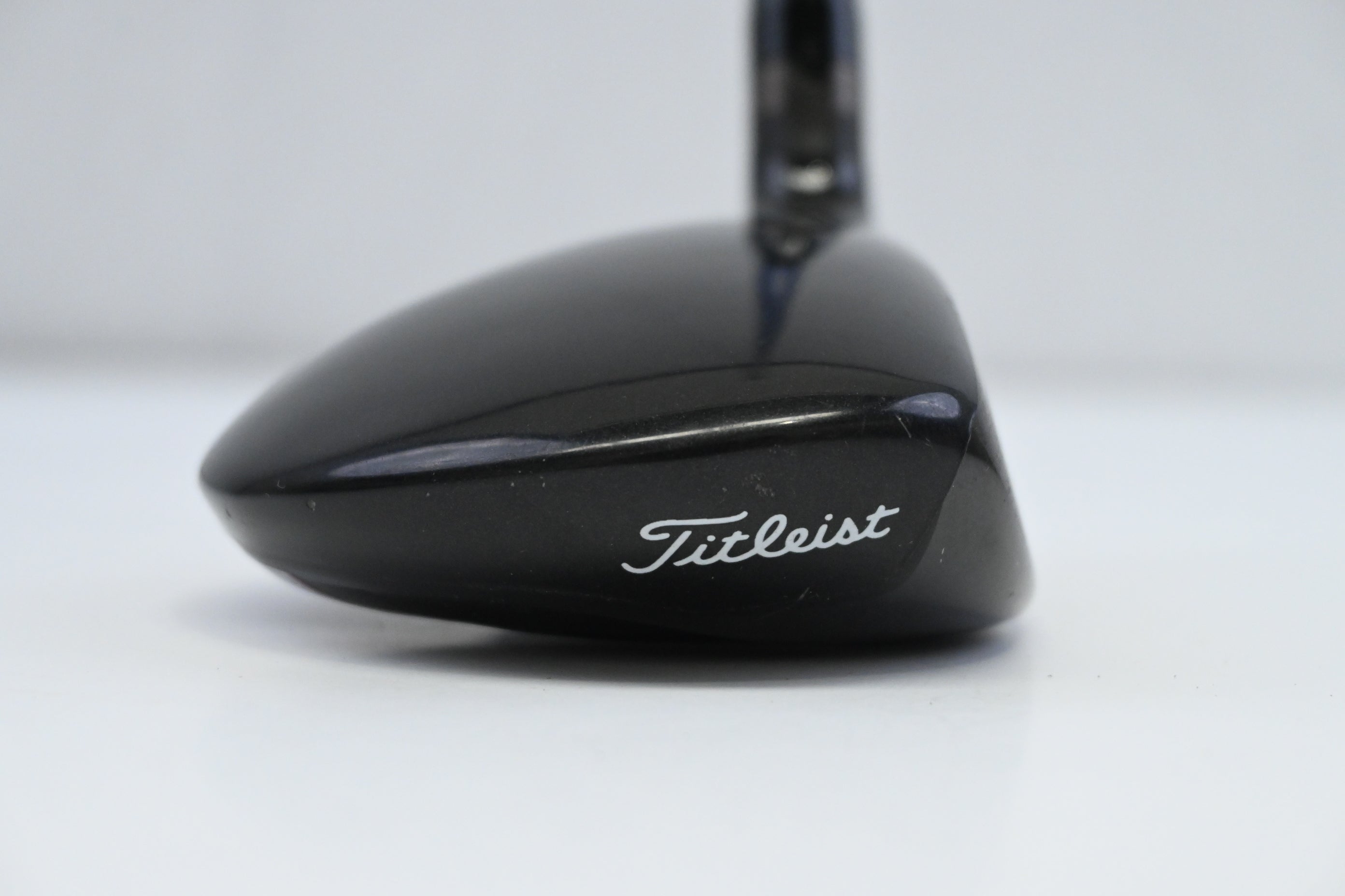 Titleist 913 F #5 Wood / 19 Degree / Regular Flex Diamana S+ 72 Shaft