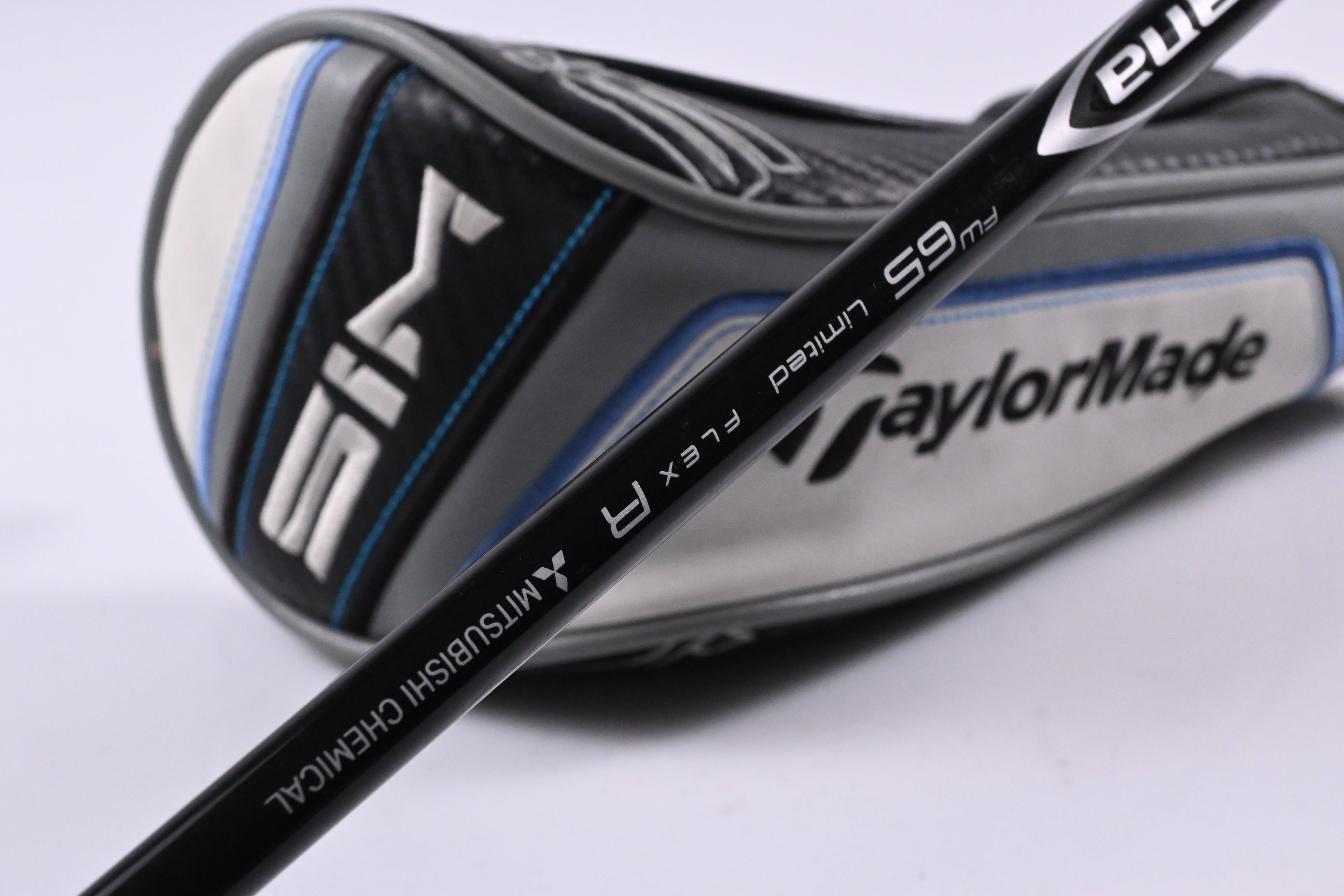 Taylormade SIM Ti #3 Wood / 15 Degree / Regular Flex Diamana Limited 65 Shaft