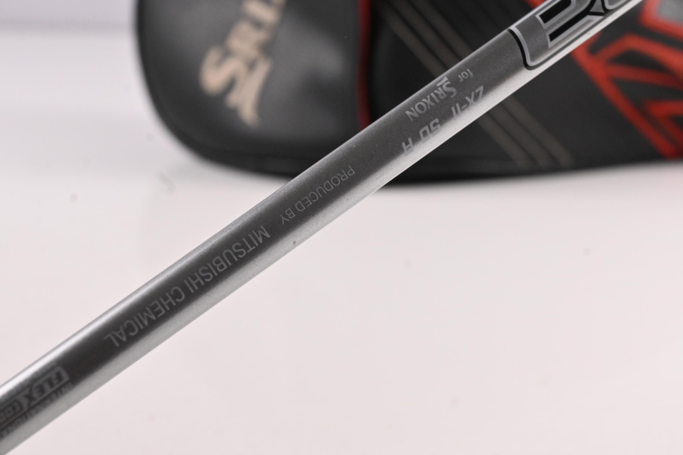 Srixon ZX5 Driver / 10.5 Degree / Regular Flex Diamana 50 Shaft