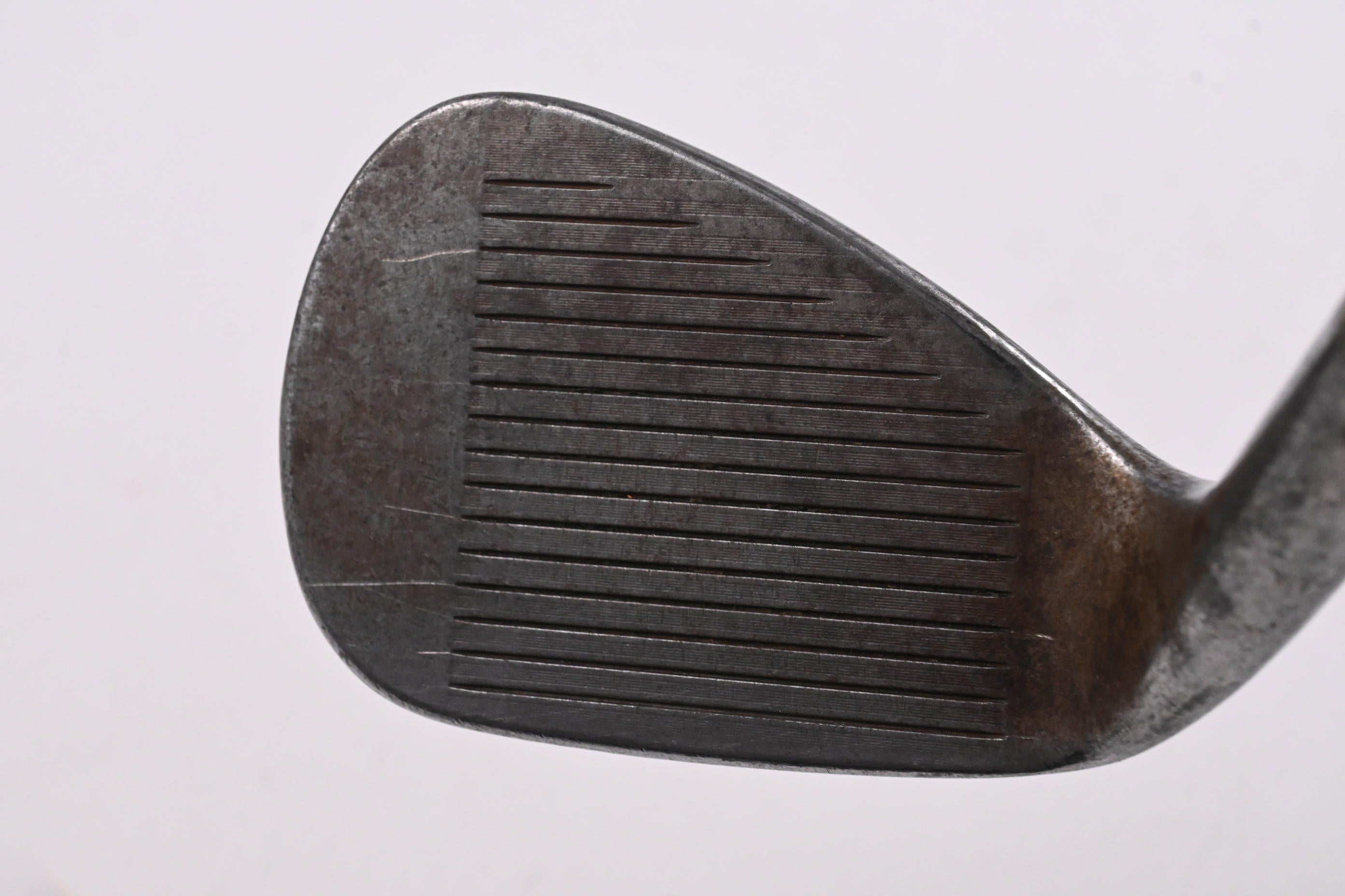 Titleist Vokey SM10 Pitching Wedge / 48 Degree / Stiff Flex NS Pro Modus 3 105