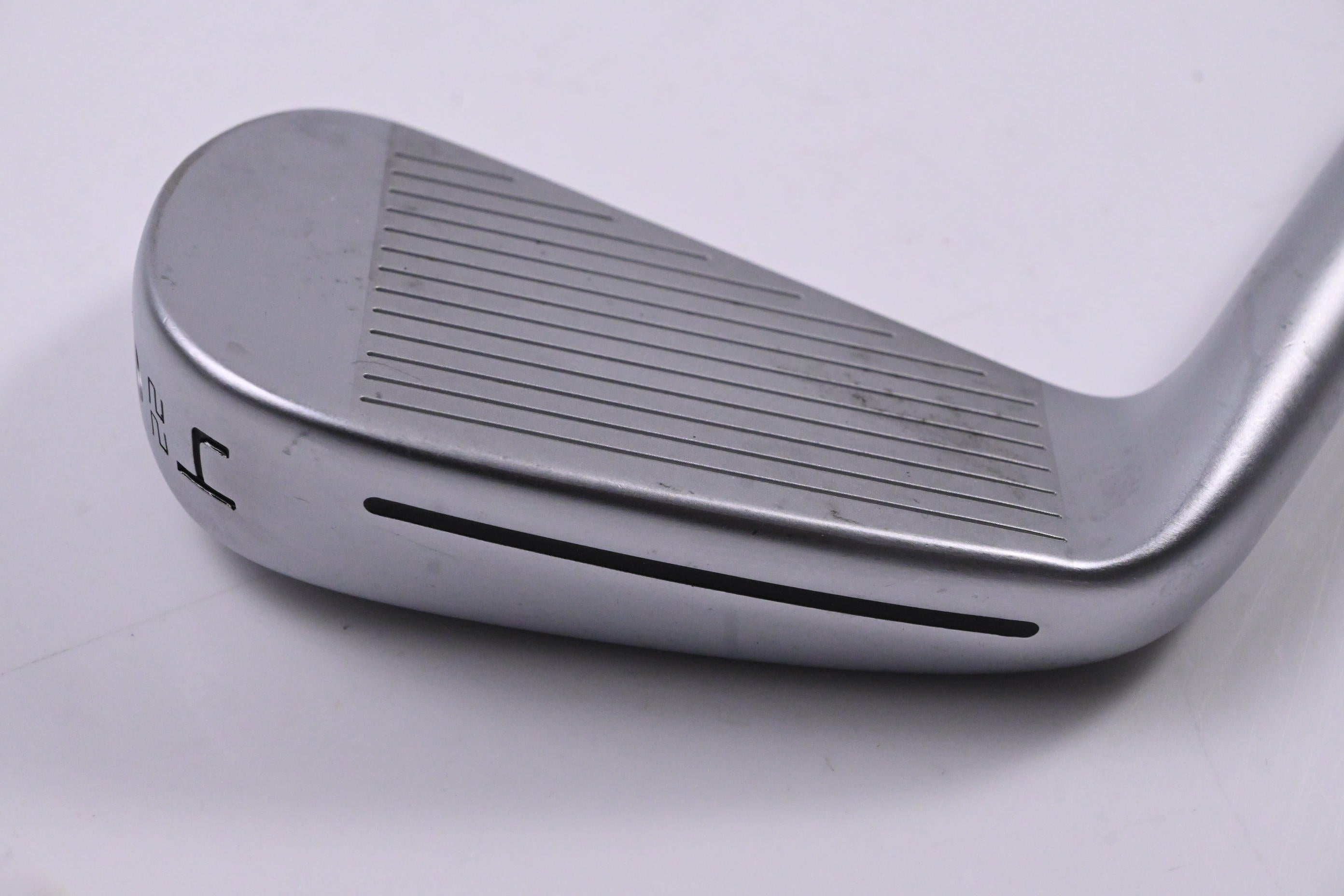 Taylormade P.UDI #4 Iron / 22 Degree / Stiff Flex UST Recoil Dart 90 Shaft