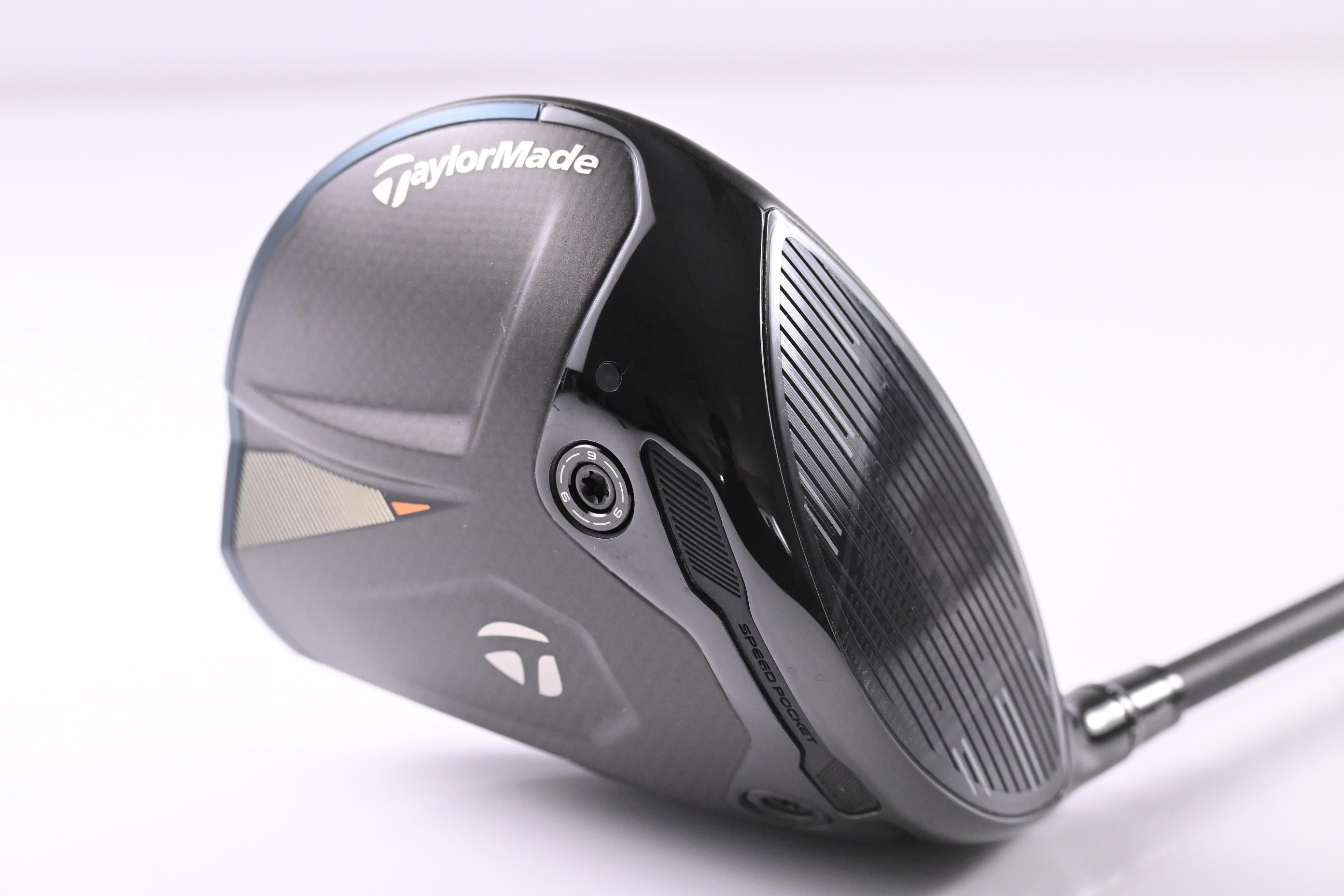 Taylormade Qi4D Driver / 10.5 Degree / Stiff Flex Kai'li Blue CB Darkwave 60 Shaft