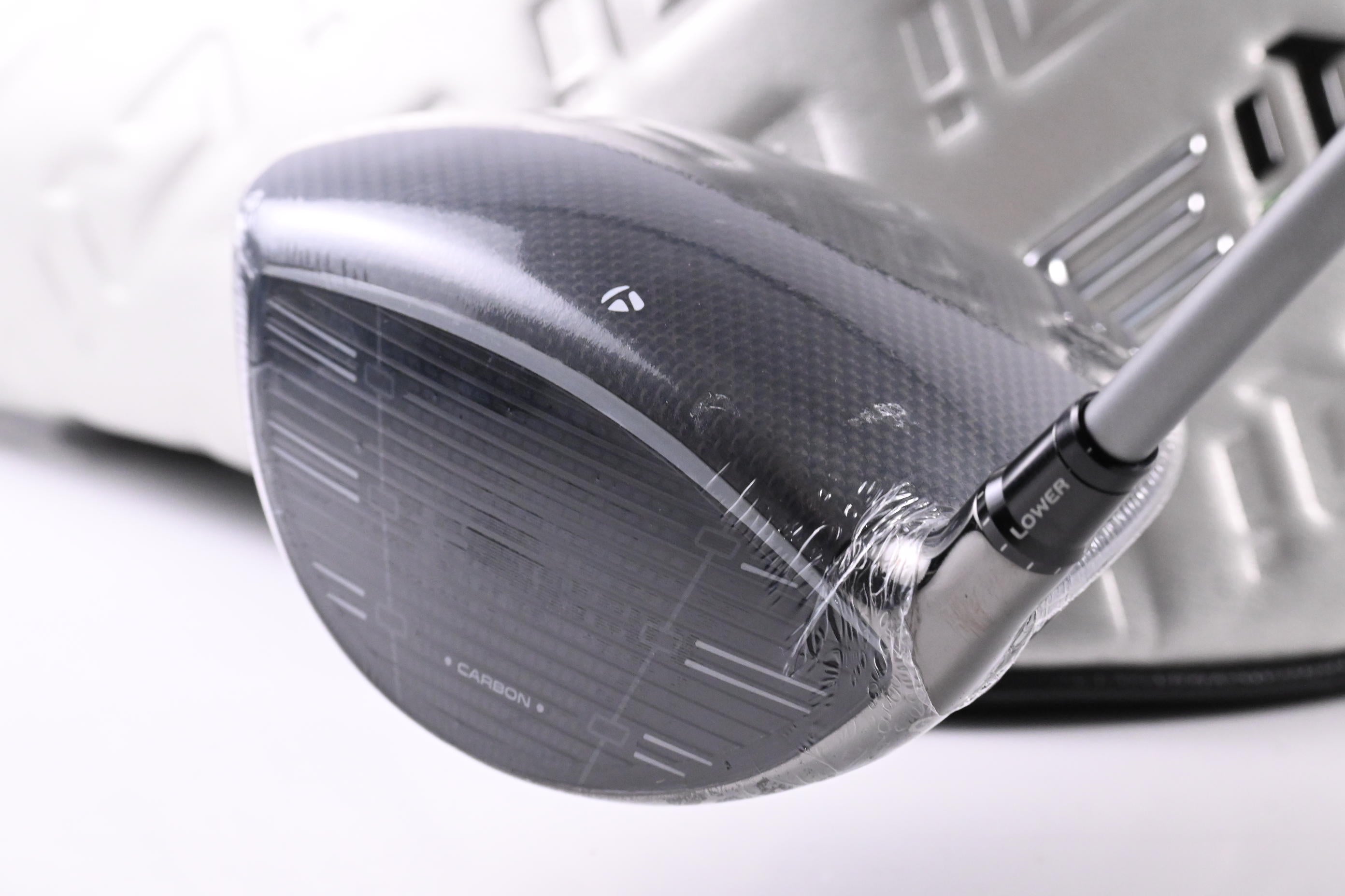 Taylormade Qi35 Driver / 12 Degree / Regular Flex Fujikura Airspeeder 50 Shaft