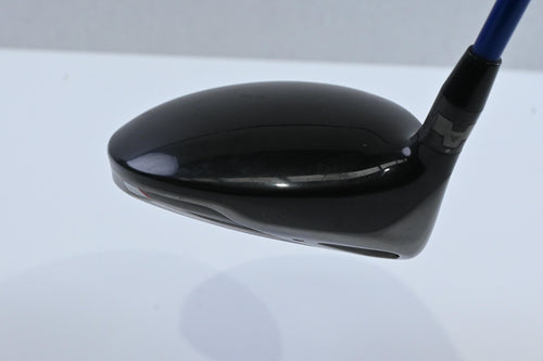 Left Hand Titleist 913 D2 Driver / 10.5 Degree / Regular Flex Diamana S+62