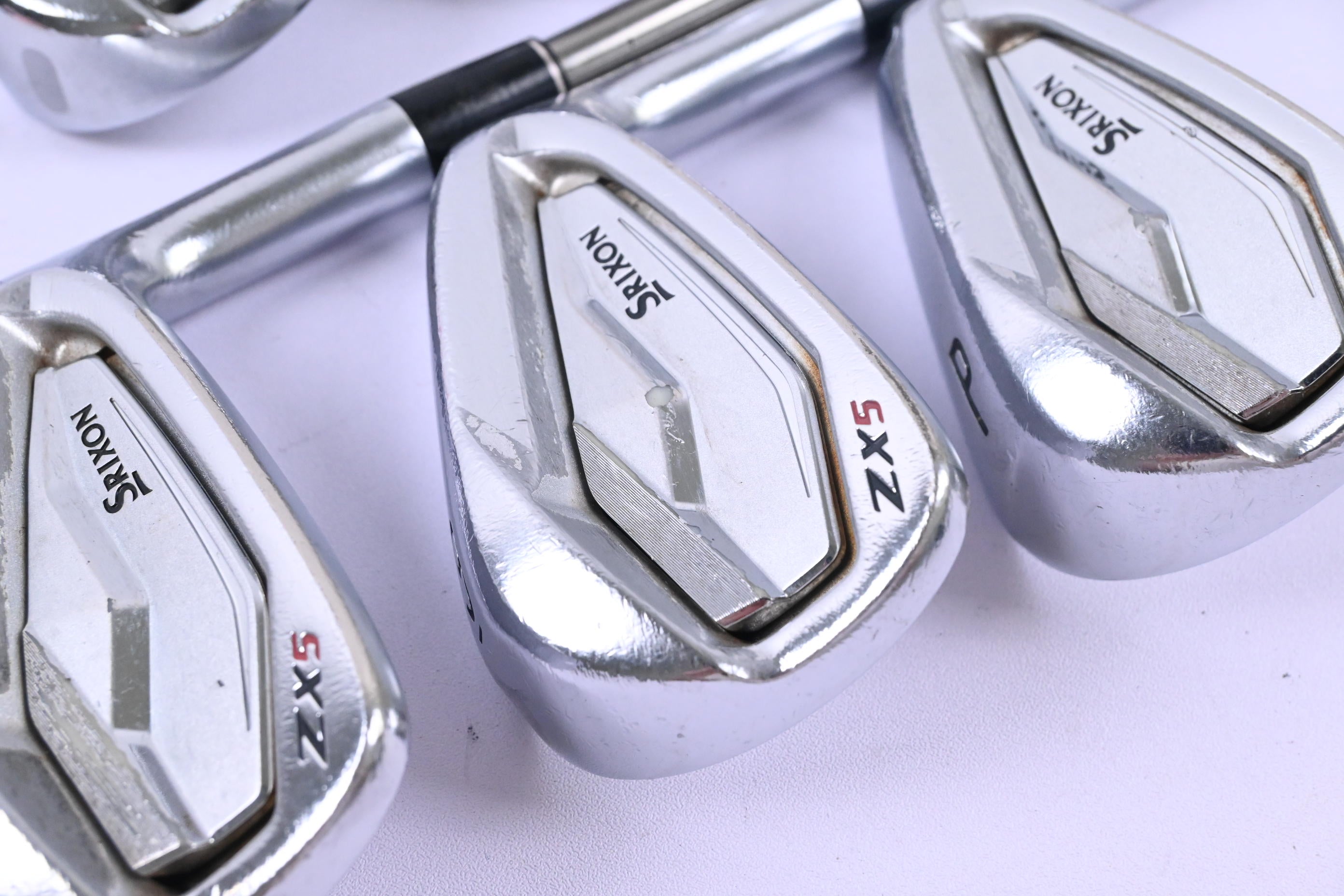 Srixon ZX5 Irons / 6-PW / Regular Flex UST Mamiya Recoil ES 79 Shafts