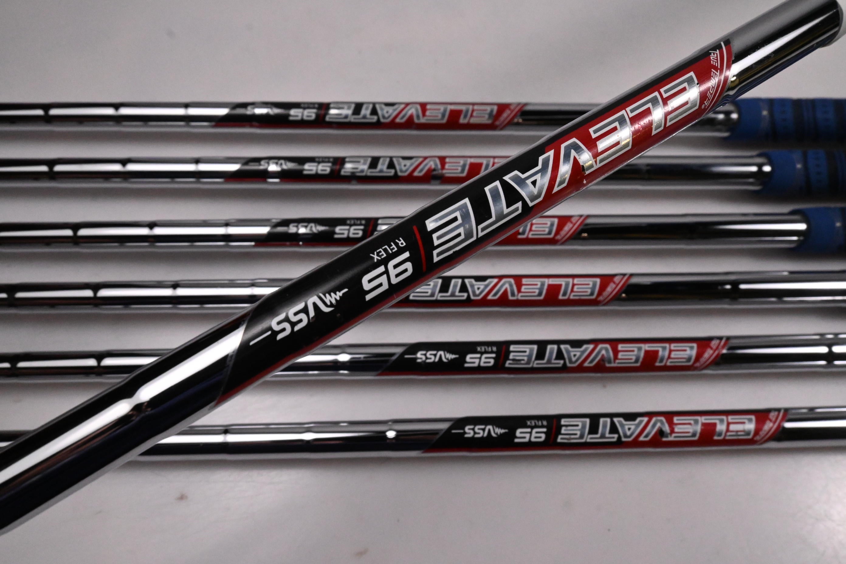 Callaway Mavrik Irons / 4-PW / Regular Flex Elevate 95 Shafts