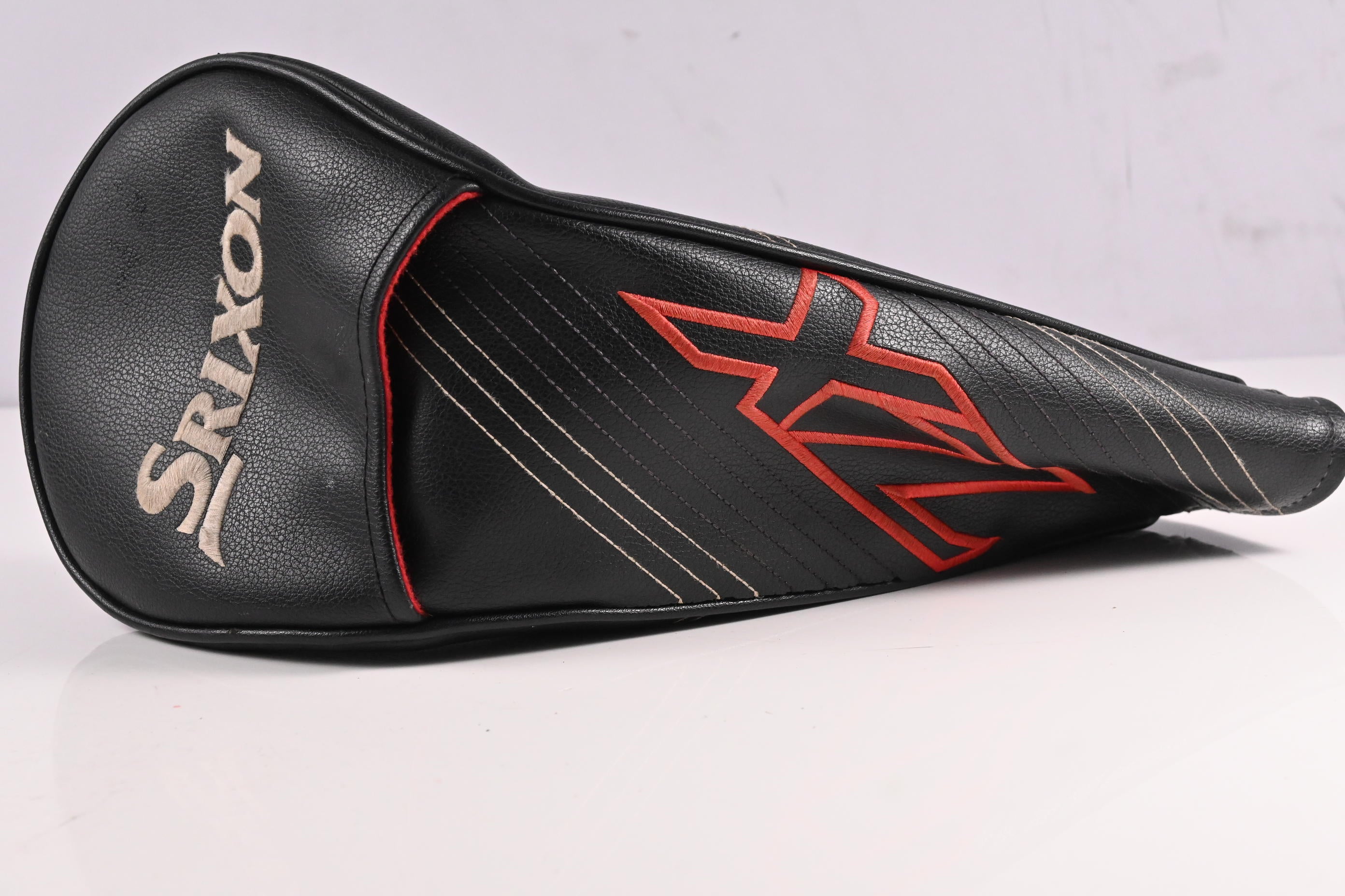 Srixon ZX5 Driver / 10.5 Degree / Regular Flex Diamana 50 Shaft