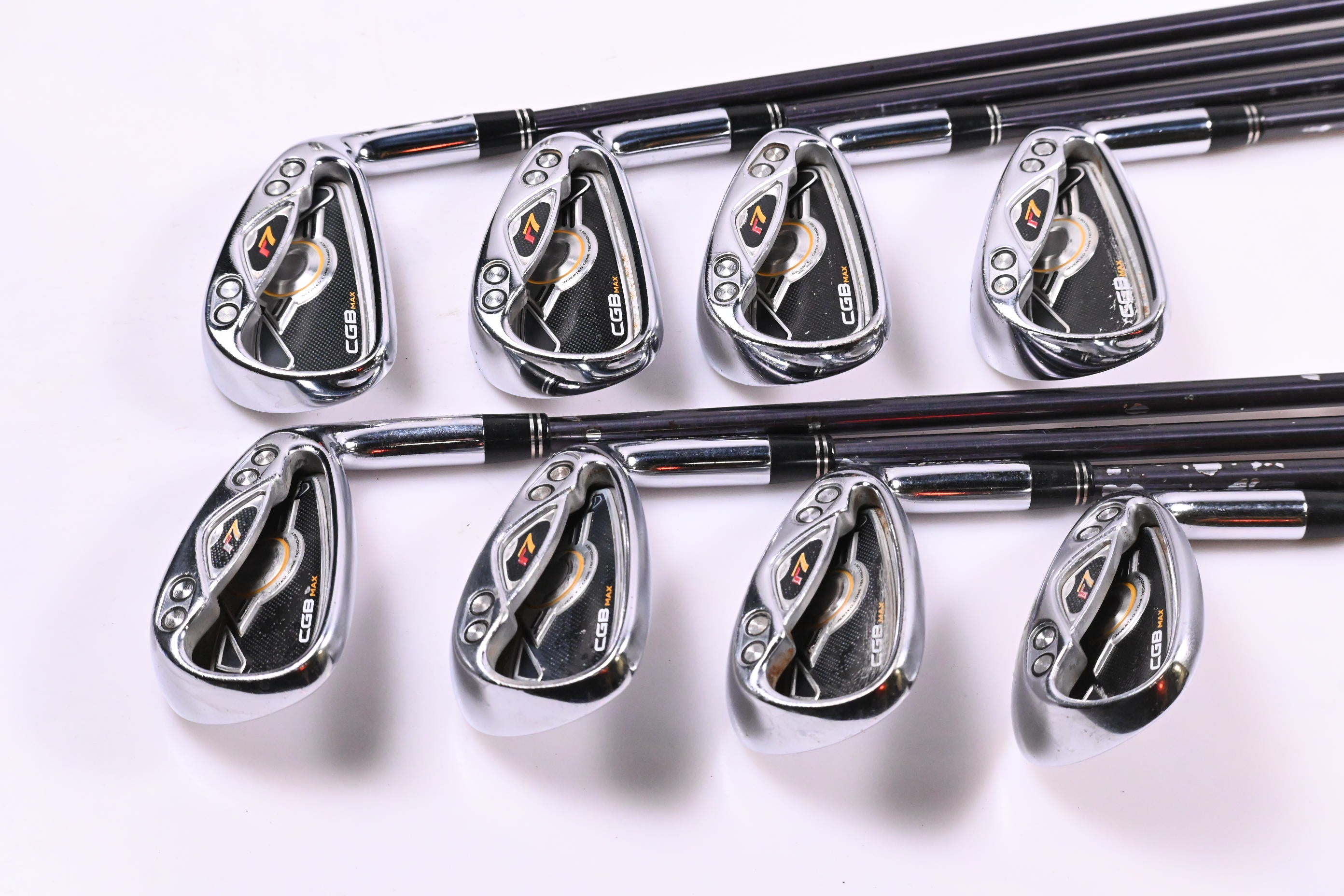 Taylormade R7 CGB Max Irons / 4-PW+SW / Regular Flex REAX 90 Shafts
