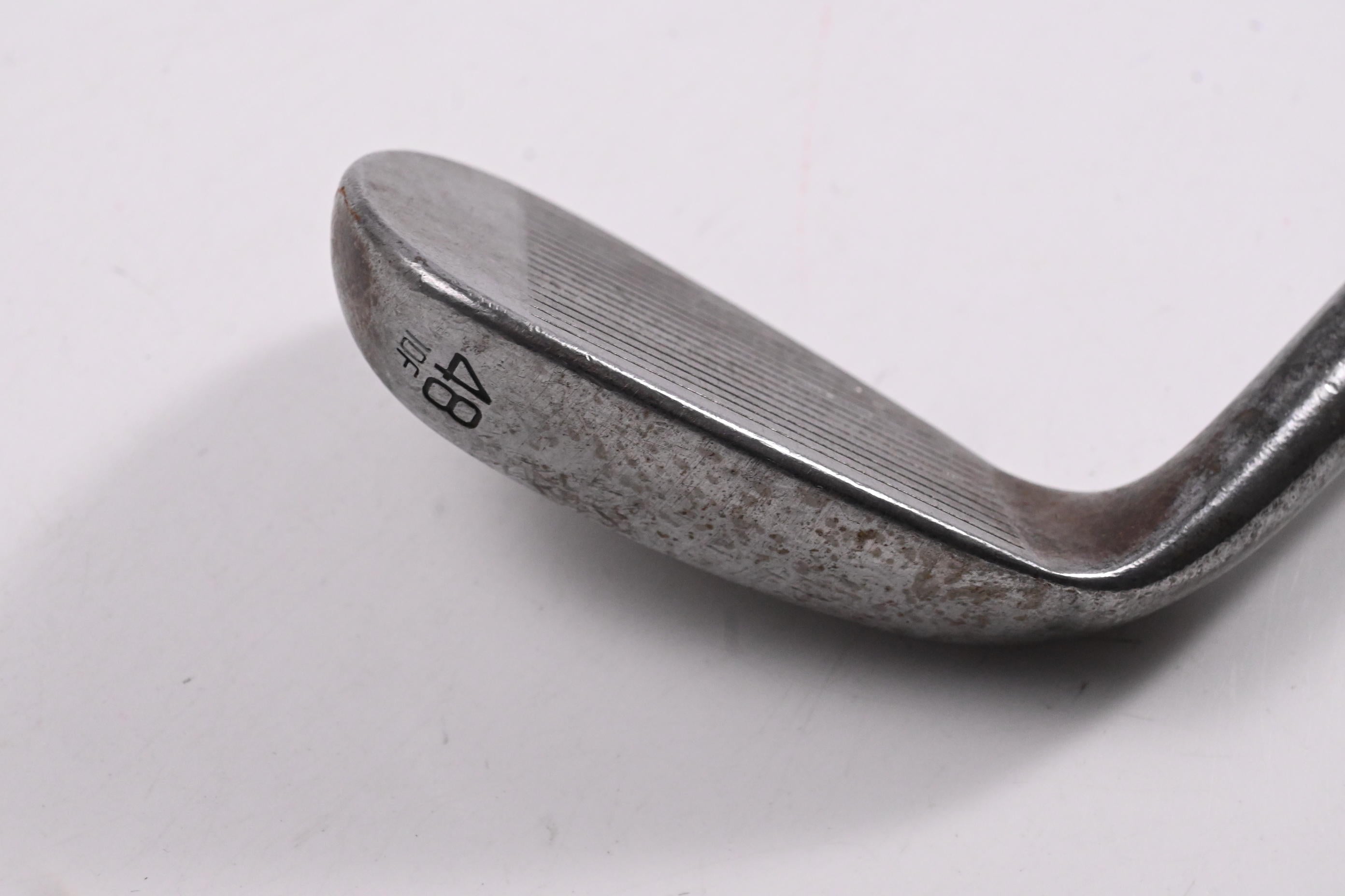 Titleist Vokey SM10 Pitching Wedge / 48 Degree / Stiff Flex NS Pro Modus 3 105