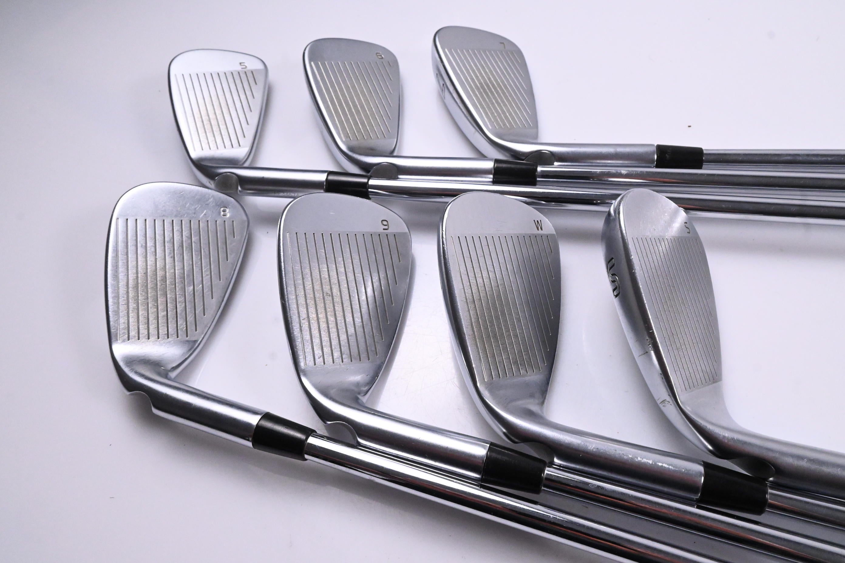 Ping G410 Irons / 5-PW+SW / Black Dot / Stiff Flex Ping AWT 2.0 Shafts