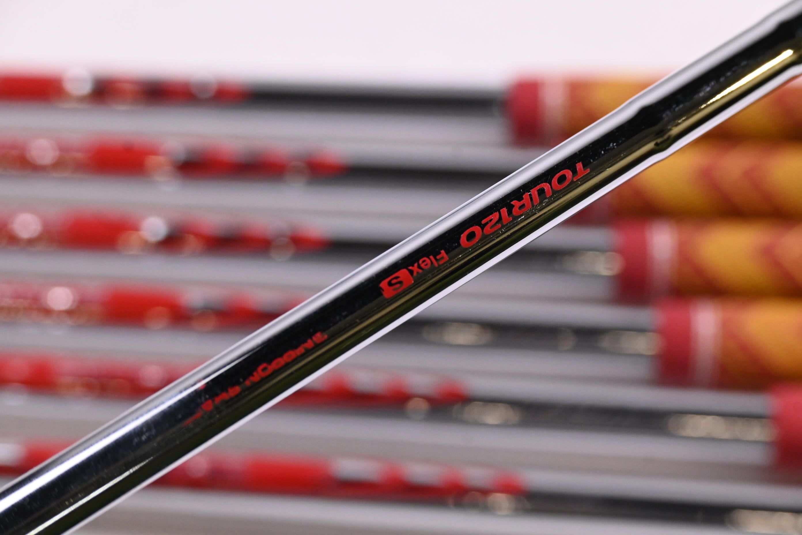 Mizuno Pro 245 Irons / 4-PW / Stiff Flex N.S.Pro Modus³ Tour 120 Shafts