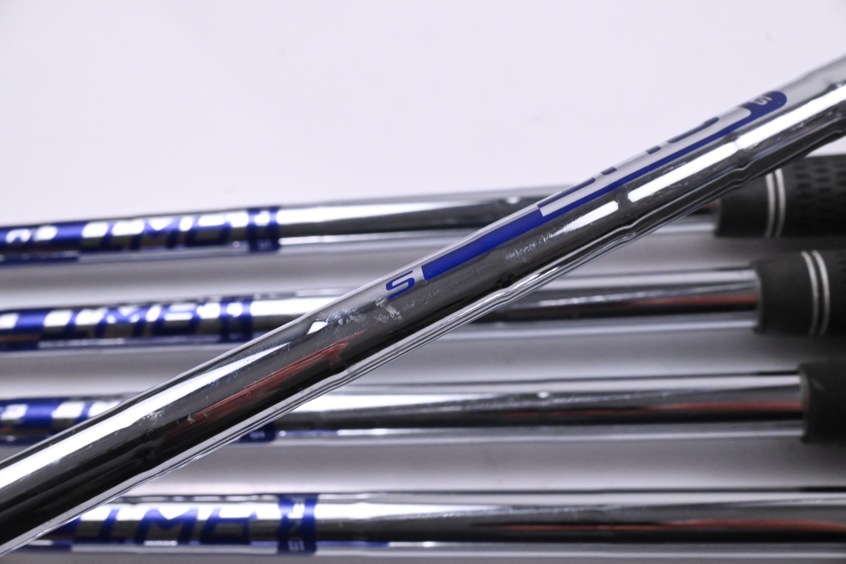 Ping G410 Irons / 5-PW+SW / Black Dot / Stiff Flex Ping AWT 2.0 Shafts