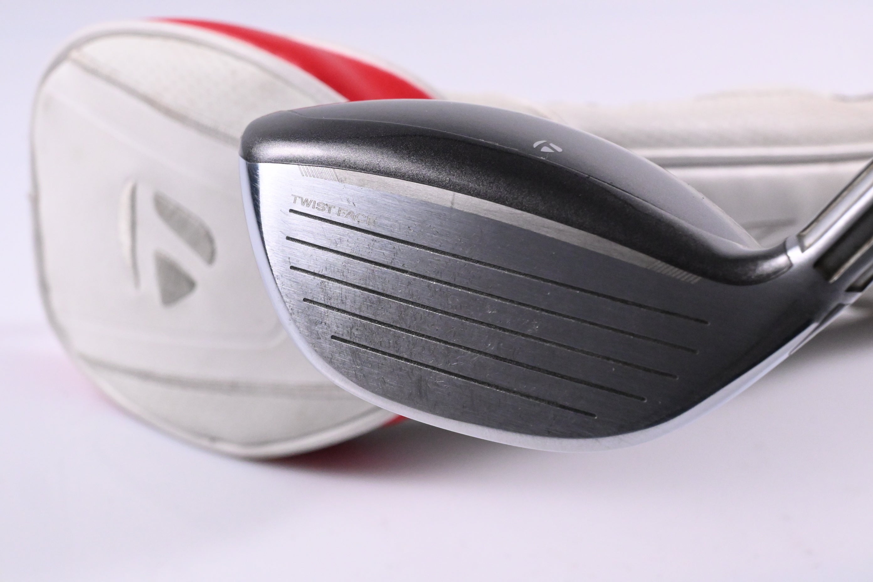 Ladies Taylormade Stealth #5 Wood / 19 Degree / Ladies Flex Aldila Ascent 45