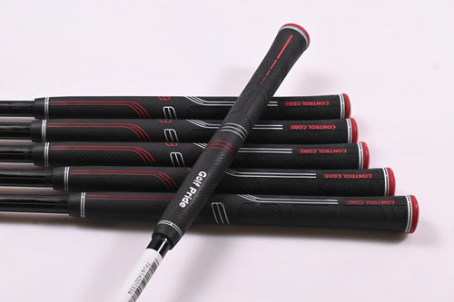 TaylorMade Stealth Irons / 6-PW+GW / Senior Flex Ventus Red 5 Shafts