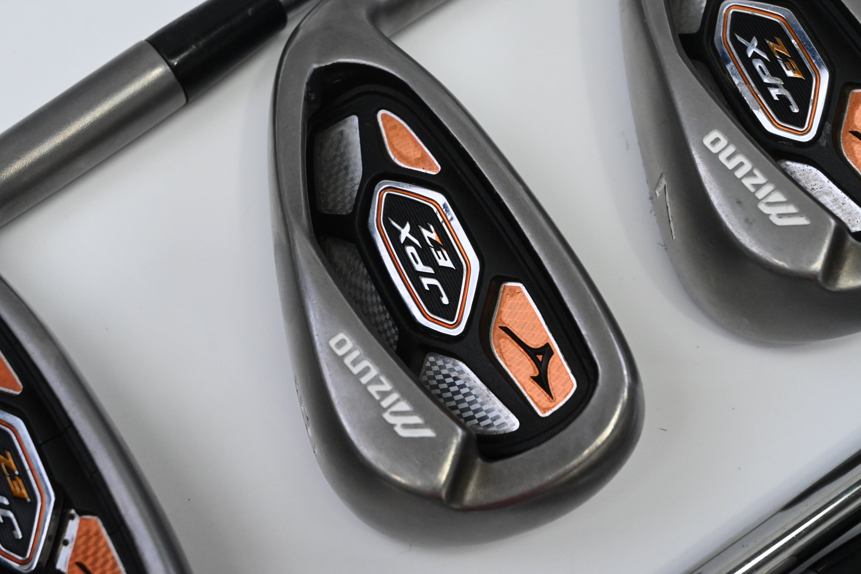 Mizuno JPX EZ 2013 Irons / 5-PW+SW / Regular Flex XP 105 R300 Shafts