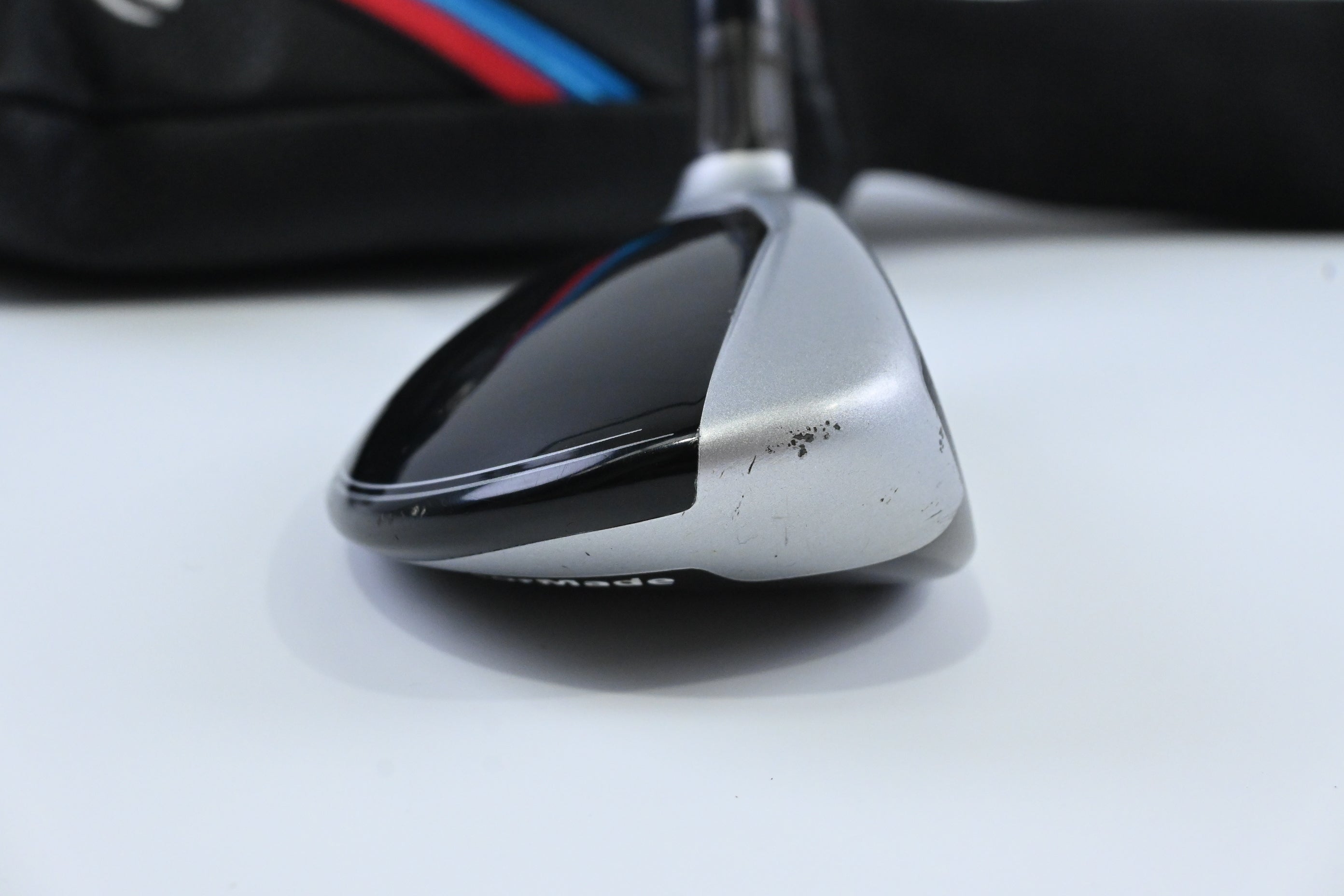 Taylormade M4 #3 Hybrid / 19 Degree / Regular Flex Fujikura Atmos Red 6 Shaft