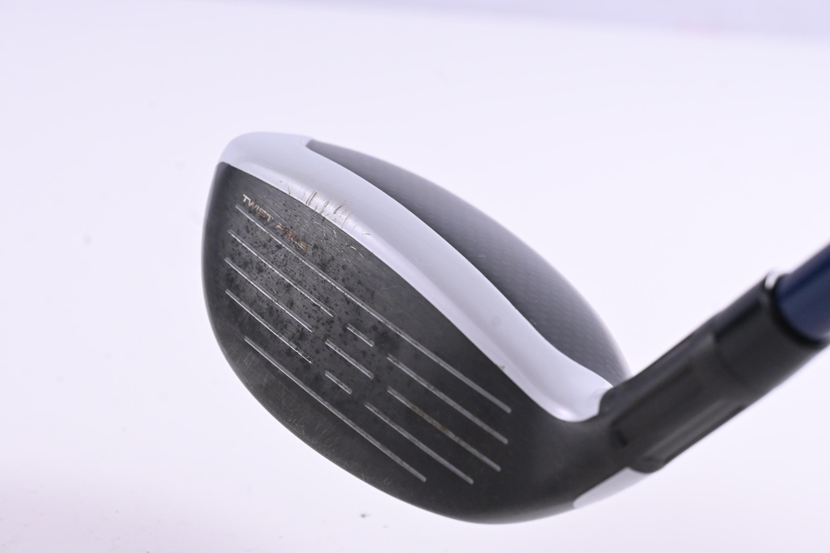 Taylormade SIM2 Max #3 Hybrid / 19 Degree / Stiff Flex Ventus Blue 7 Shaft