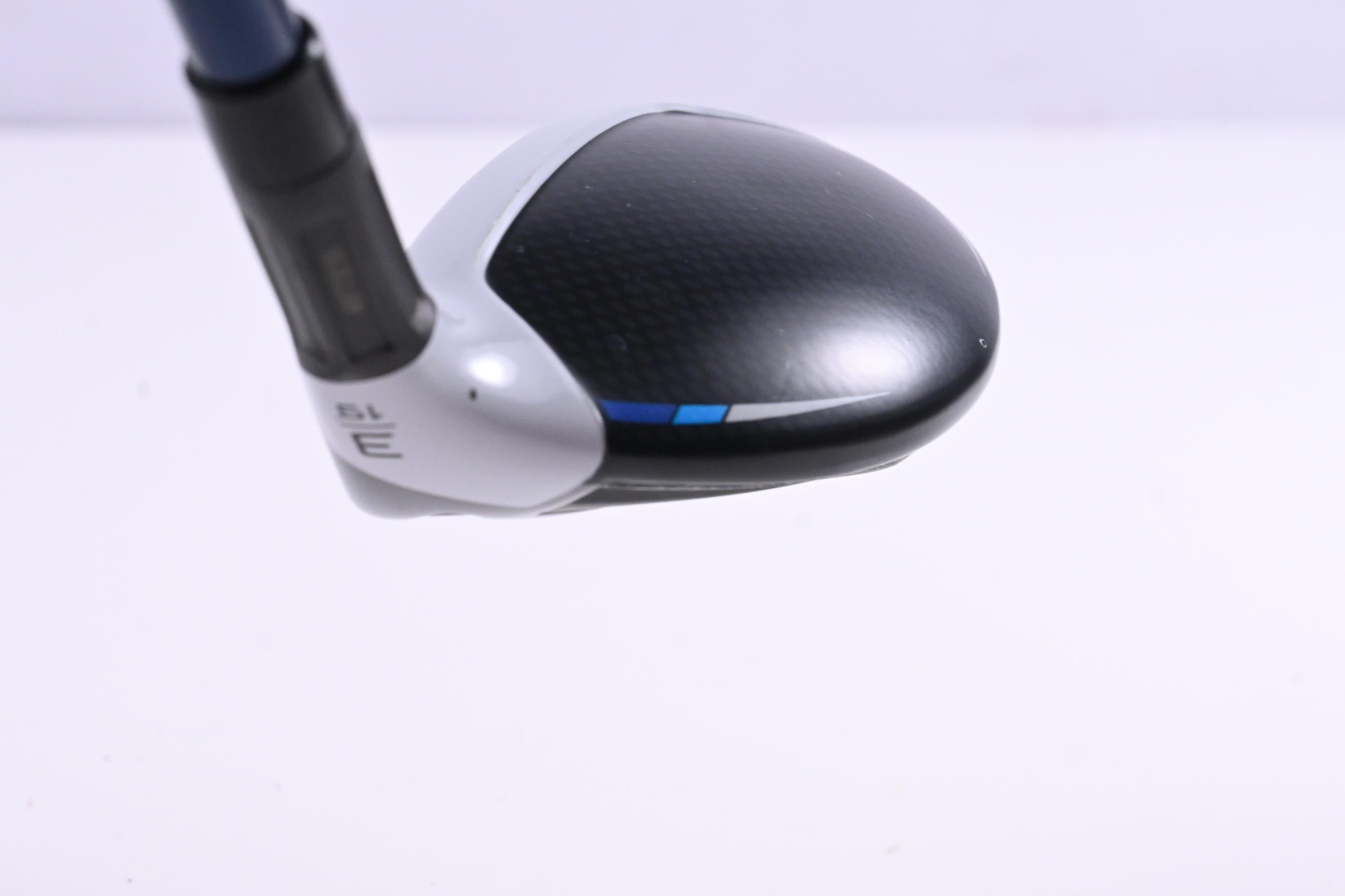 Taylormade SIM2 Max #3 Hybrid / 19 Degree / Stiff Flex Ventus Blue 7 Shaft