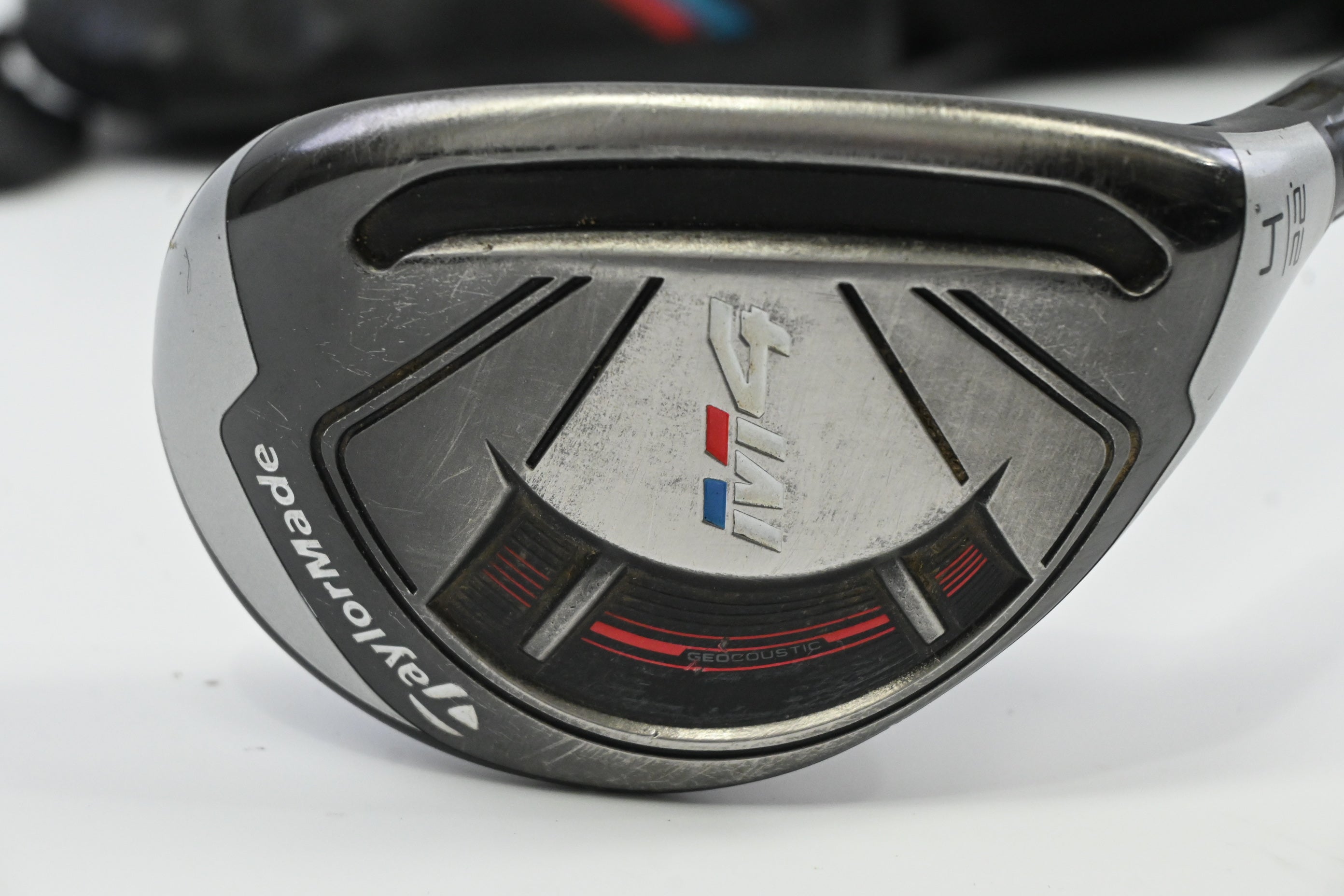 Taylormade M4 #4 Hybrid / 22 Degree / Regular Flex Fujikura Atmos Red 6 Shaft