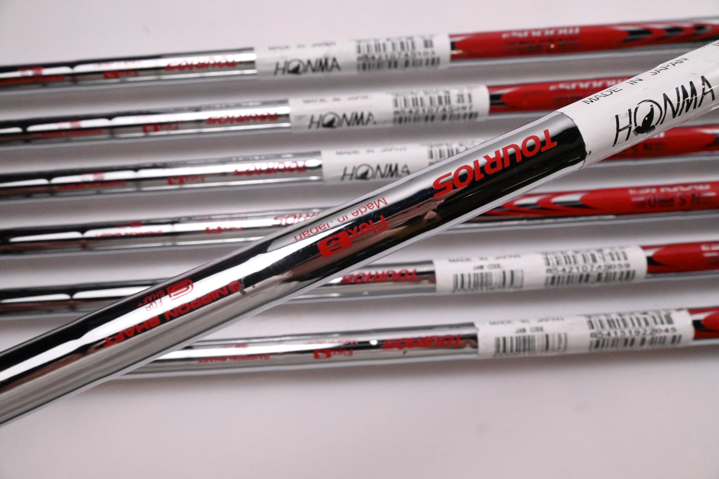 Honma TW 757 Vx Irons / 4-PW / Stiff Flex N.S.PRO Modus 3 Tour 105 Shafts