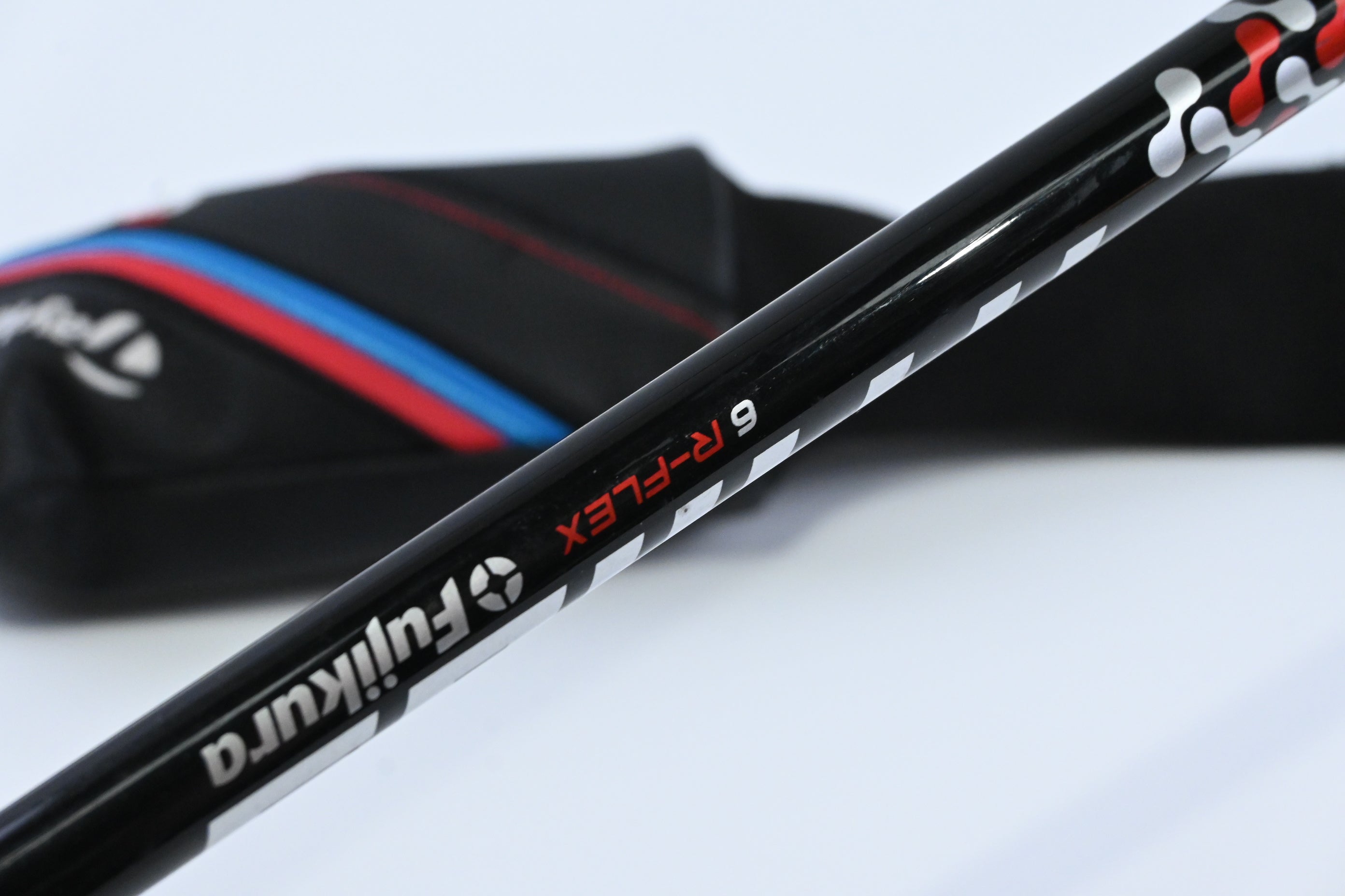 Taylormade M4 #3 Hybrid / 19 Degree / Regular Flex Fujikura Atmos Red 6 Shaft