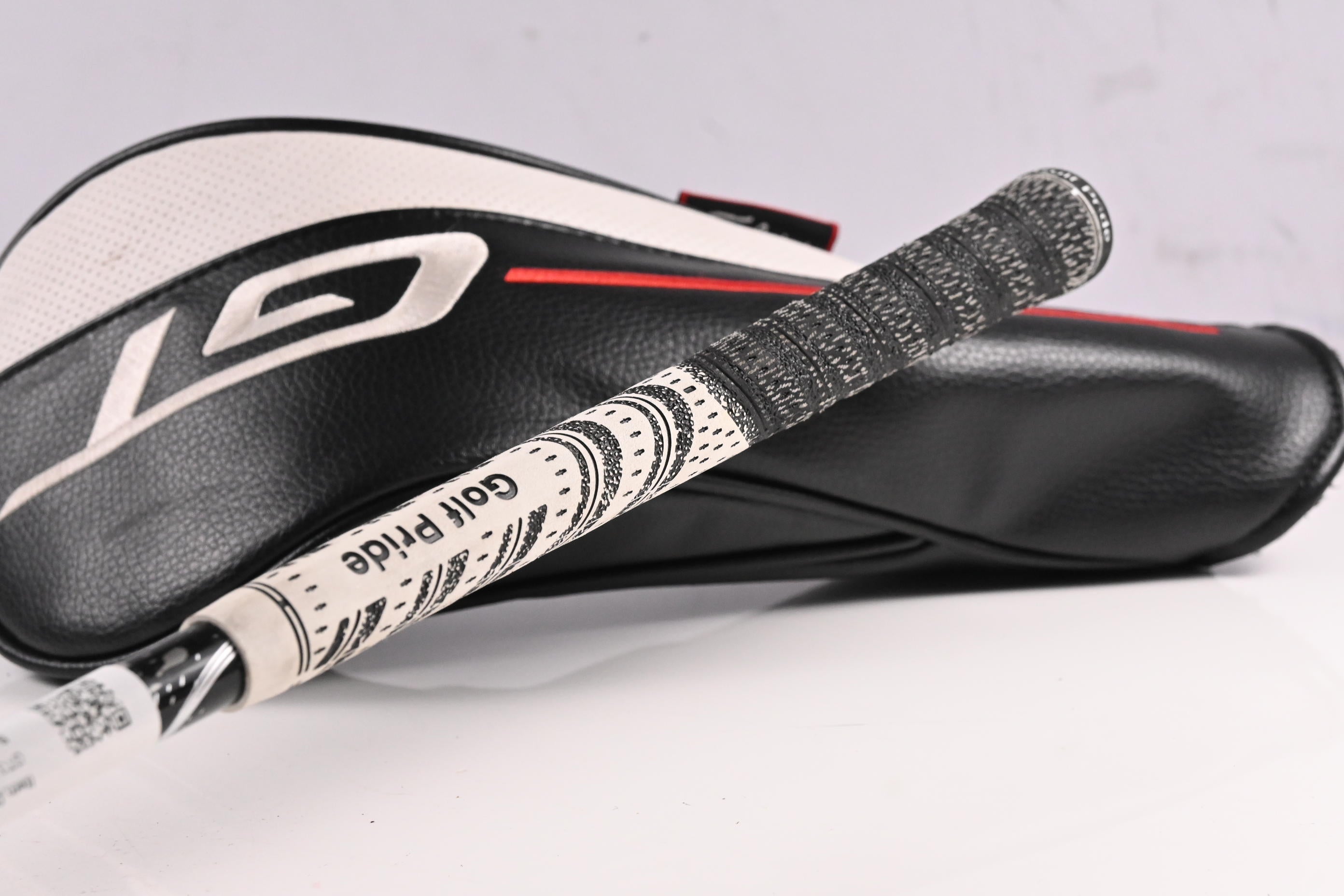 Titleist GT3 Driver / 8 Degree / X-Flex Kai`li White 60 Shaft