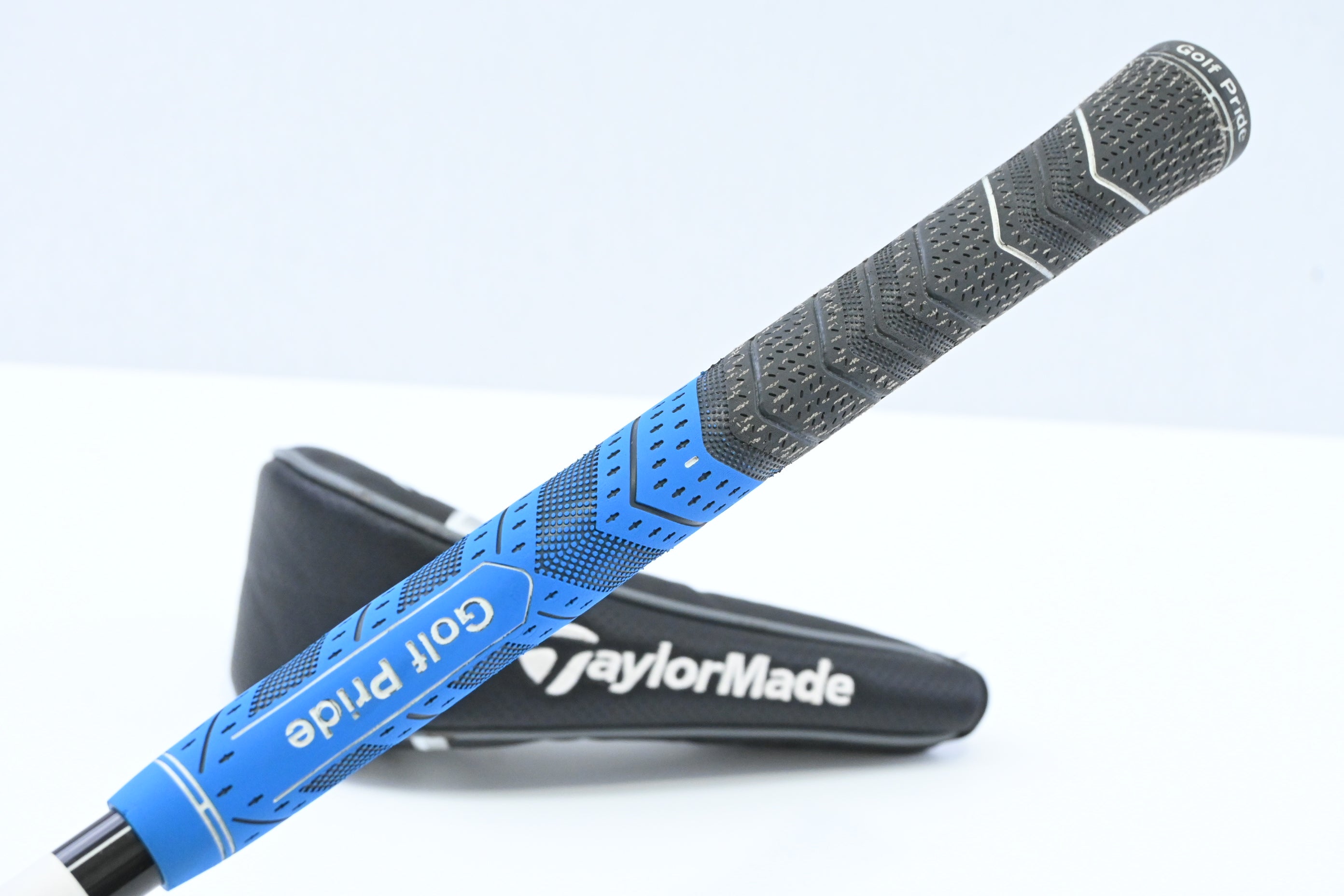 Taylormade Rescue Dual #4 Hybrid / 22 Degree / Stiff Flex Taylormade 65 Shaft