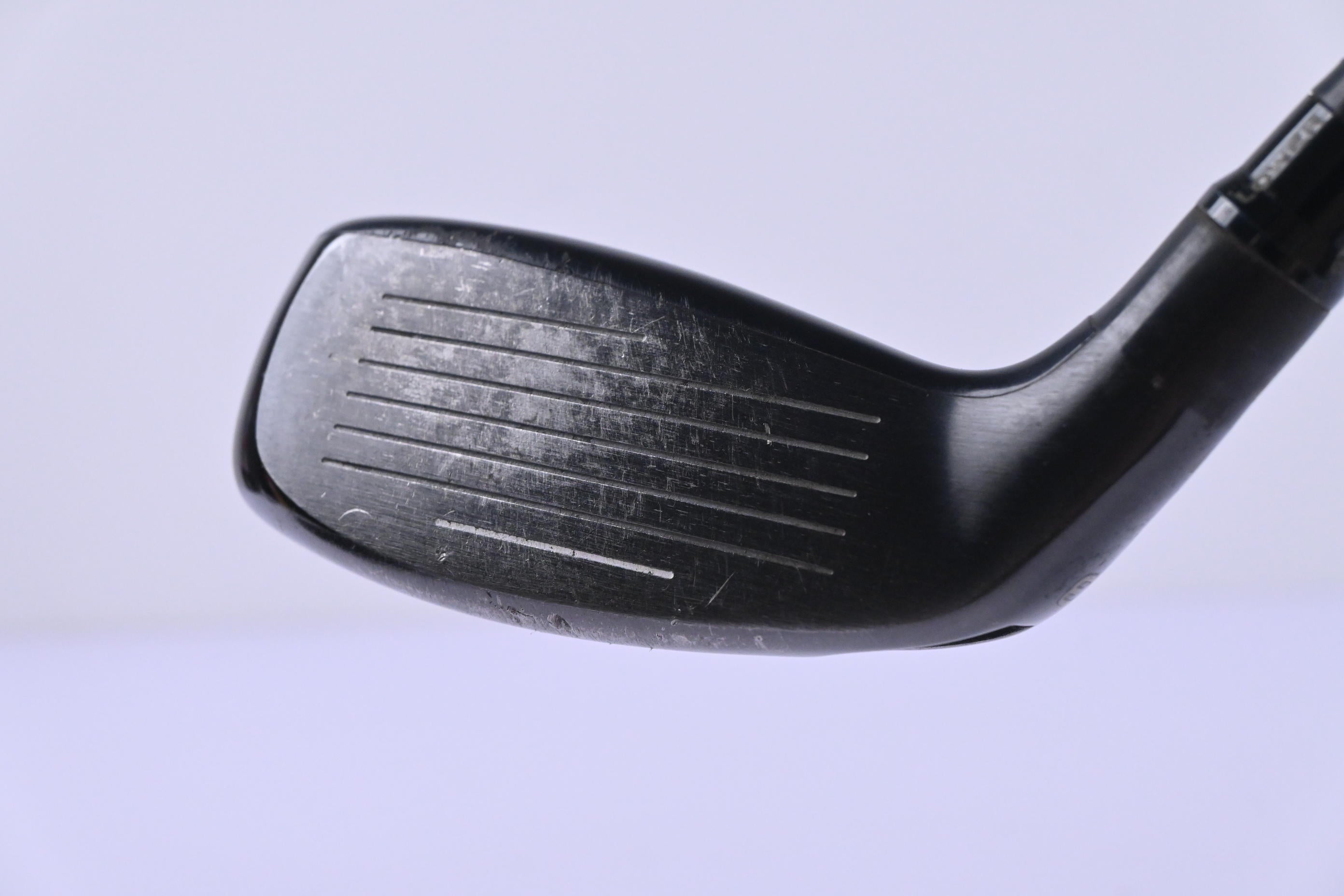 Taylormade M1 2017 #3 Hybrid / 19 Degree / Regular Flex Atmos Red 6 Shaft