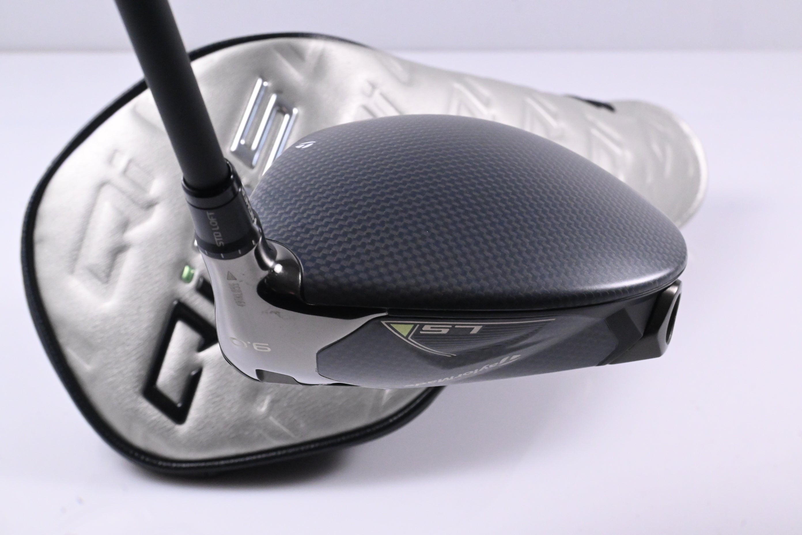 Taylormade Qi35 LS Driver / 9 Degree / Stiff Flex Kai'li Blue CB Dark Wave 60