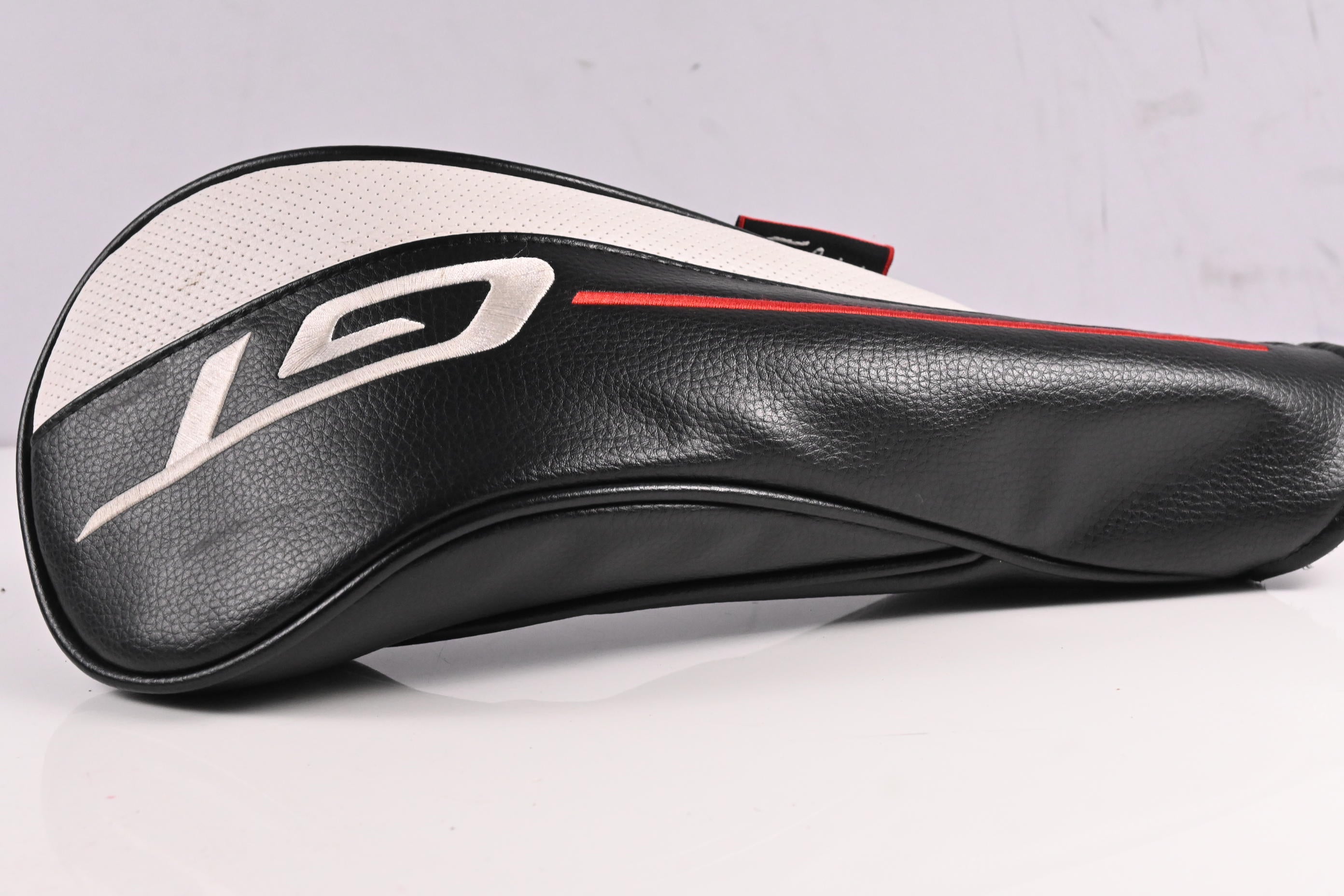 Titleist GT3 Driver / 8 Degree / X-Flex Kai`li White 60 Shaft