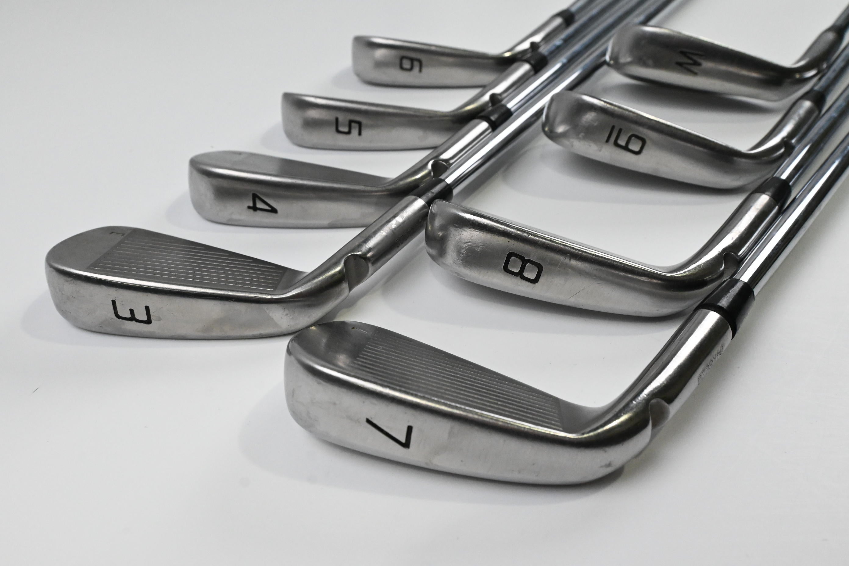 Ping i-Series E1 Irons / 3-PW / Maroon Dot / Stiff Flex Ping AWT 2.0 Shafts