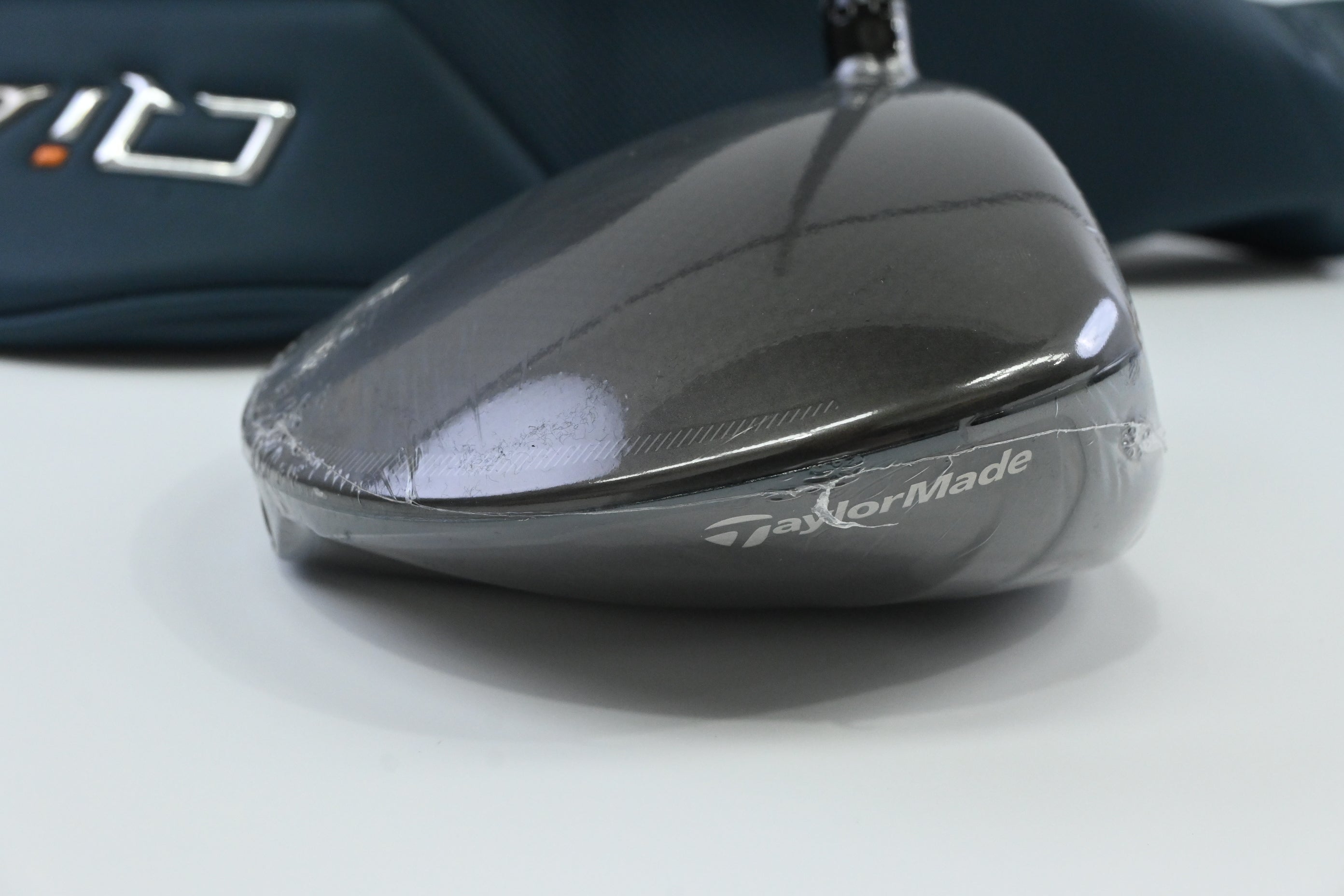 Taylormade Qi4D Driver / 10.5 Degree / Regular Flex Taylormade Reax Blue 50
