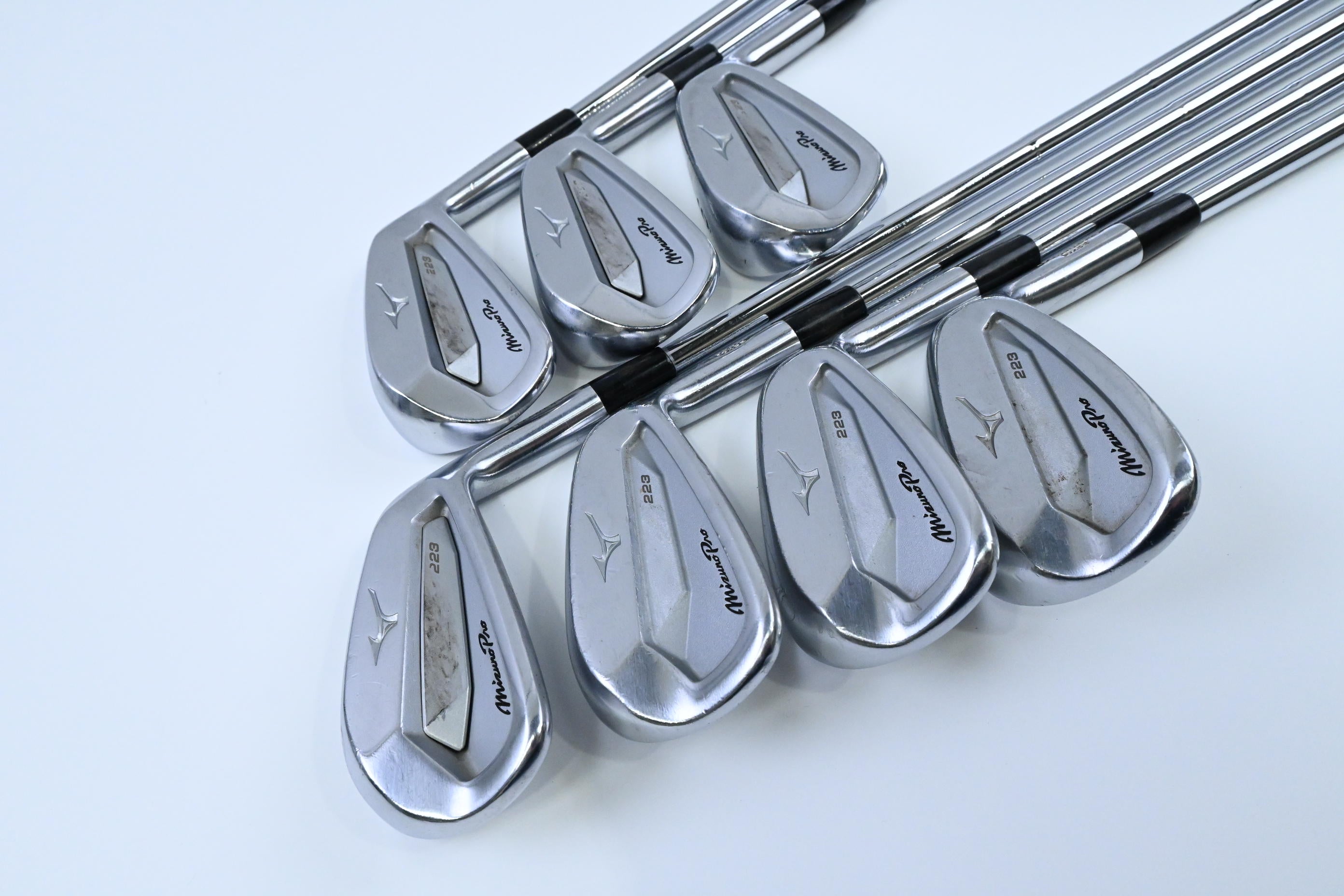 Mizuno Pro 223 Irons / 4-PW / X-Flex Dynamic Gold X100 Shafts