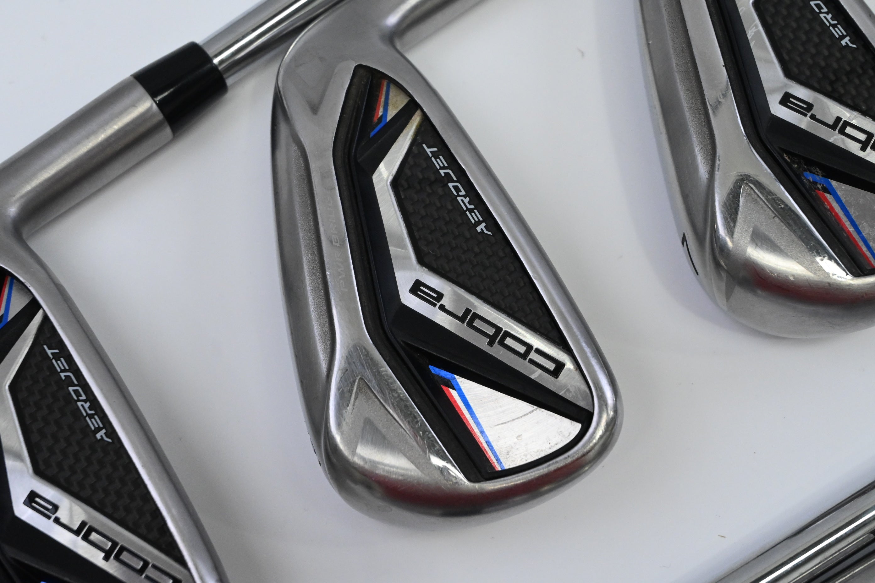 Cobra Aerojet Irons / 5-PW+GW+SW / Regular Flex KBS Tour Lite Shafts