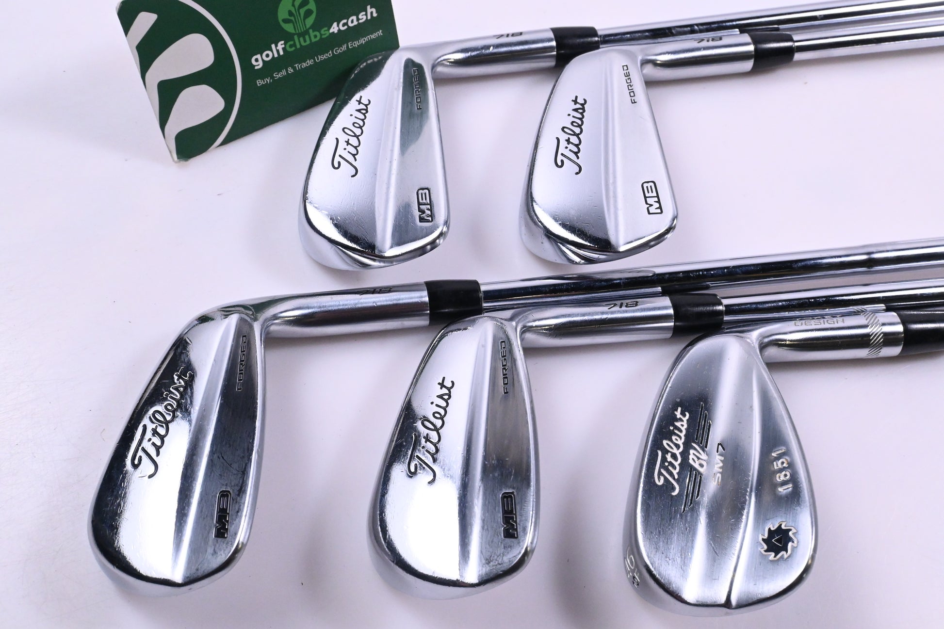 Titleist 718 MB Irons / 6-9+46° / X-Flex AMT Tour White X100 Shafts