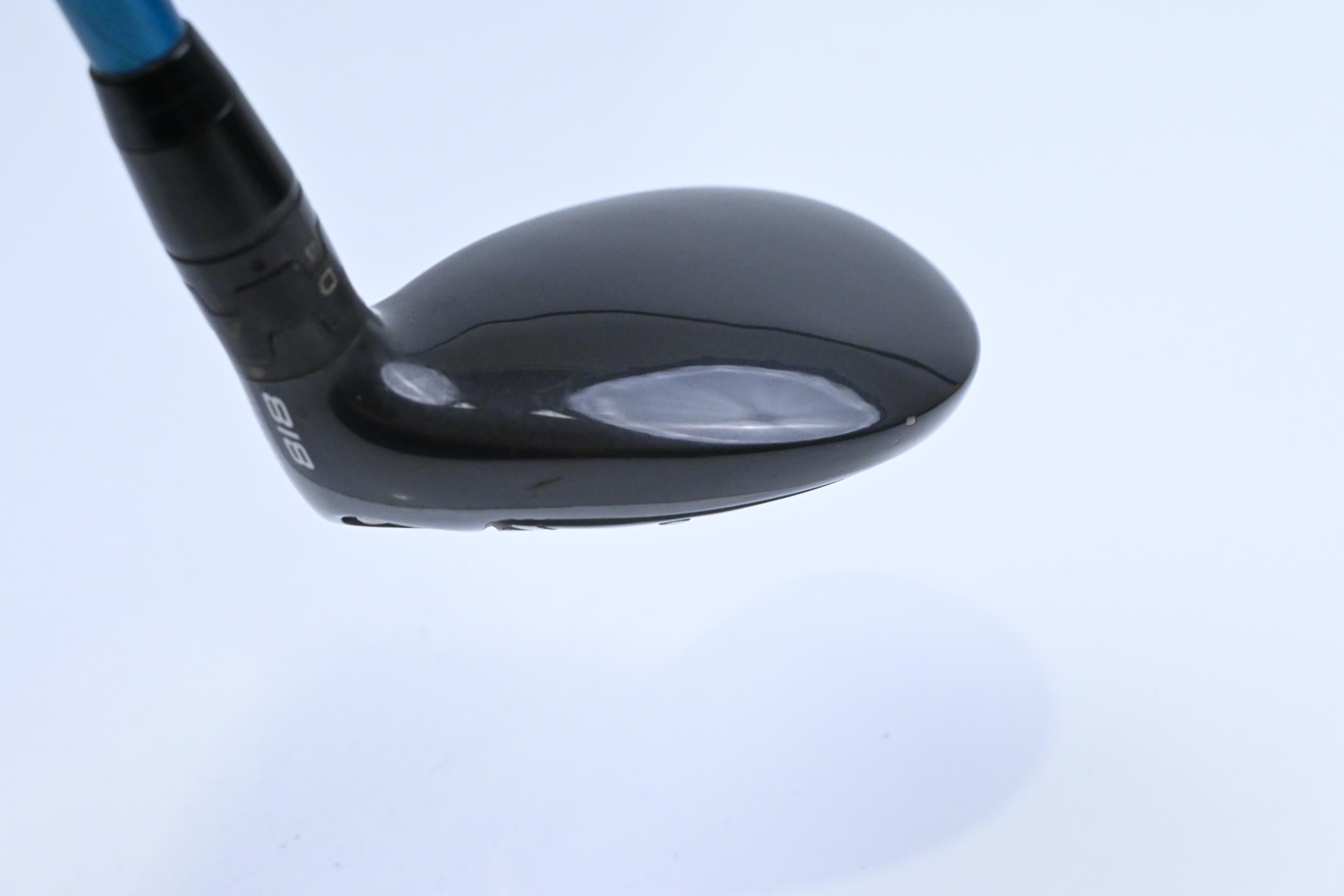 Titleist 818 H1 #3 Hybrid / 19 Degree / Stiff Flex Evenflow Blue 85 Shaft