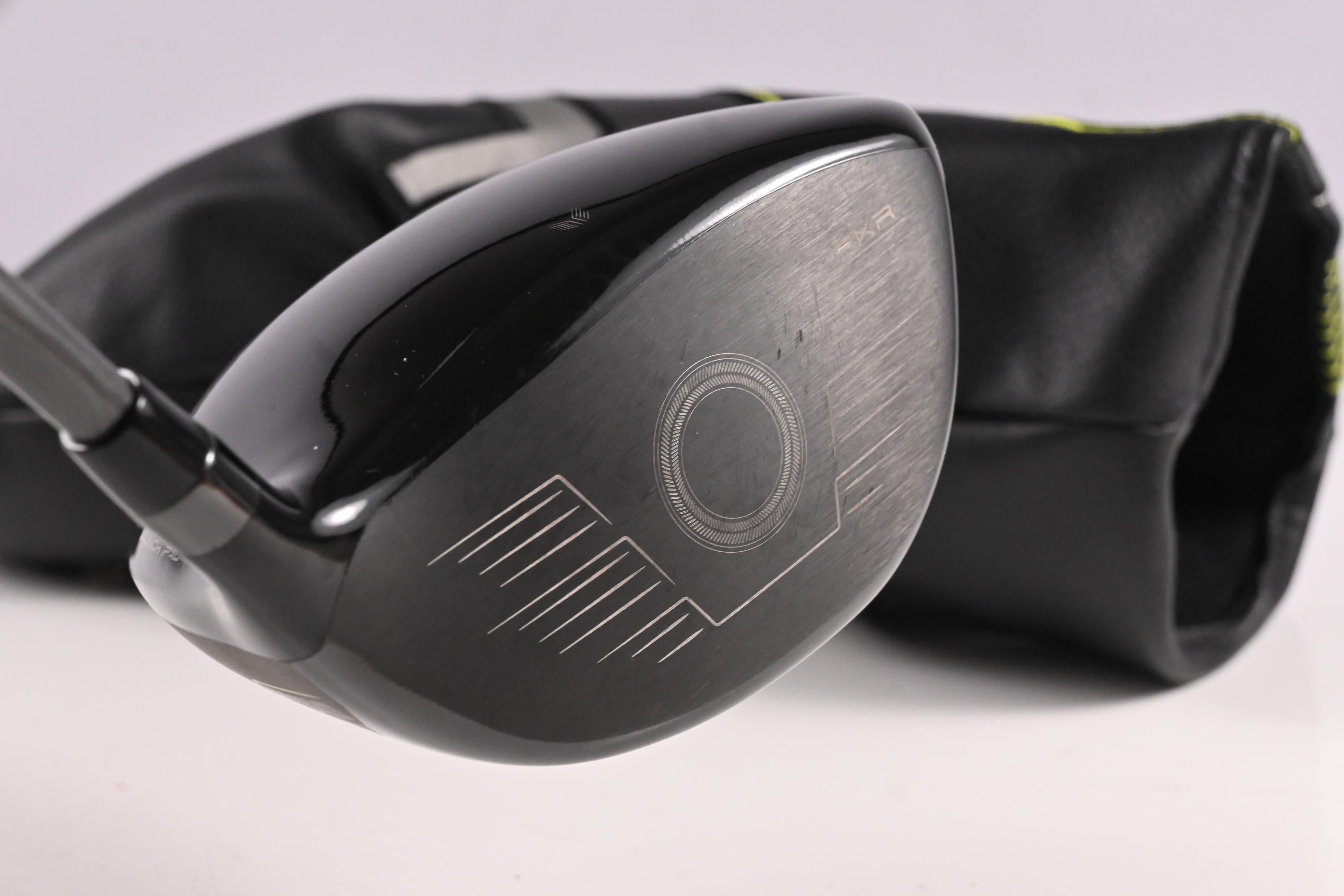 Left Hand Wilson Launch Pad 2022 Driver / 10.5 Degree / Regular Flex Evenflow 55 Shaft