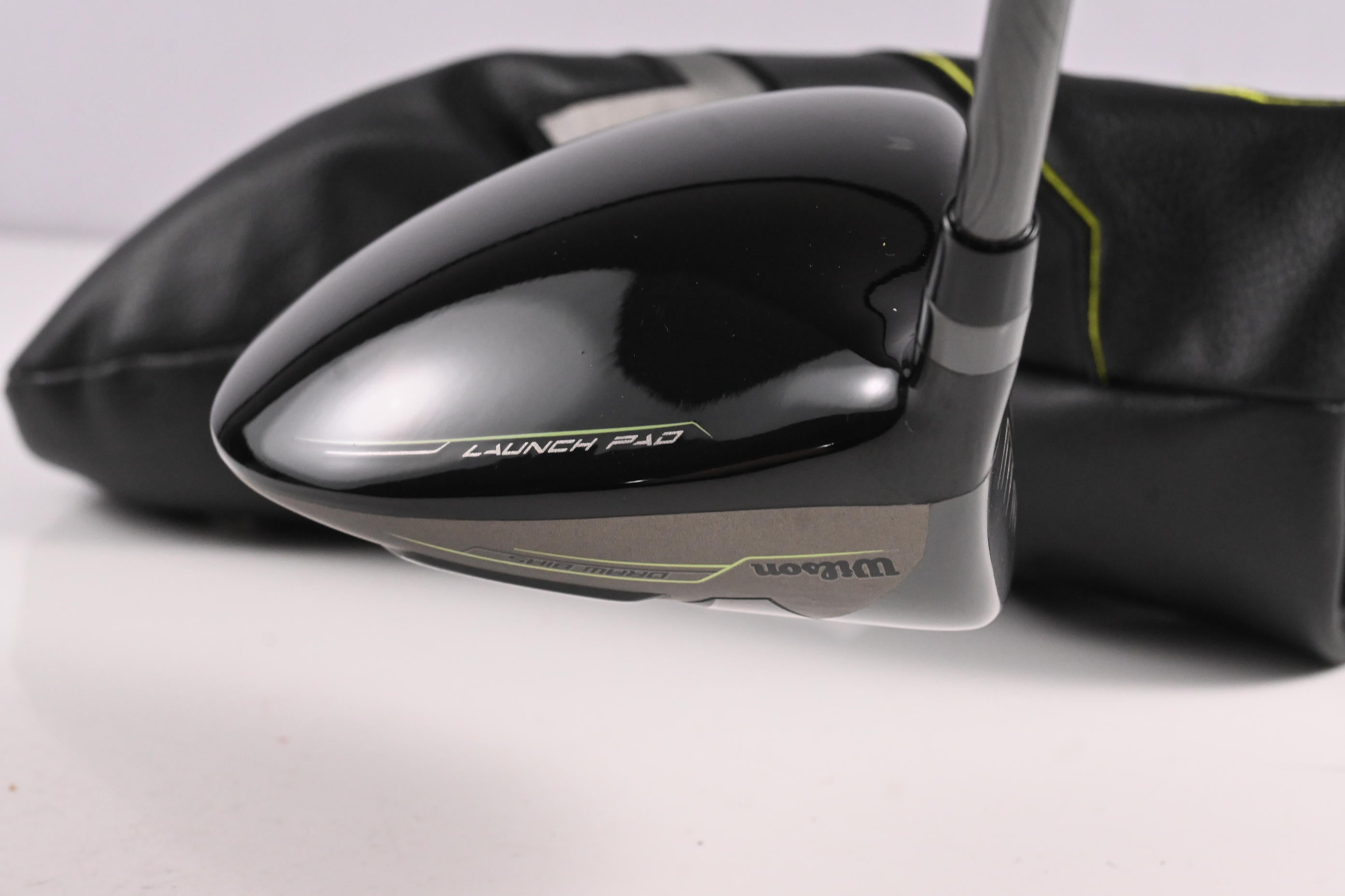 Left Hand Wilson Launch Pad 2022 Driver / 10.5 Degree / Regular Flex Evenflow 55 Shaft