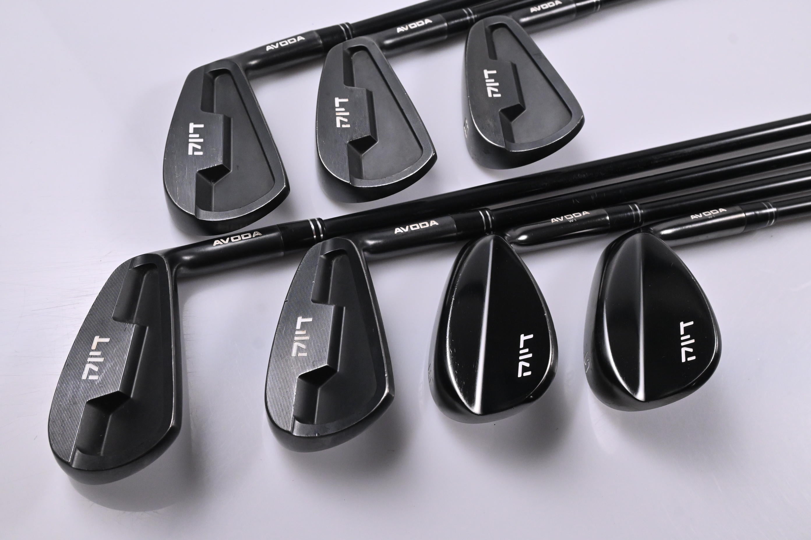 Avoda Origin Irons / 6-PW+GW+SW / Stiff Flex Fujikura Axiom 105 VeloCore Shafts