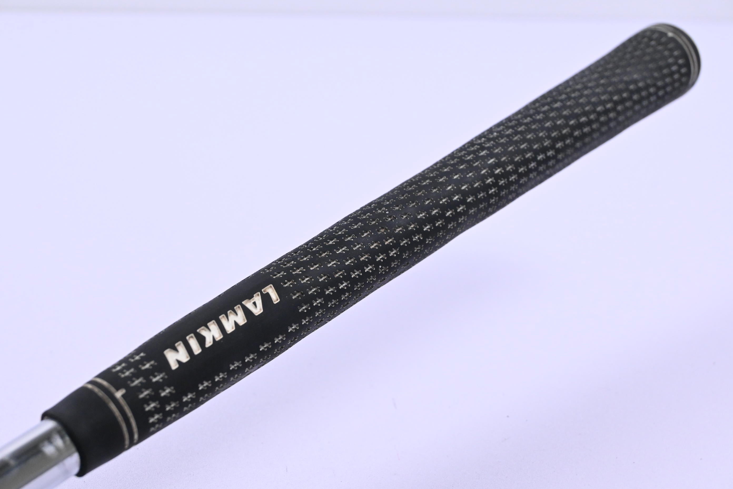 Cleveland 588 RTX 2.0 Pitching Wedge / 48 Degree / Wedge Flex Dynamic Gold Shaft